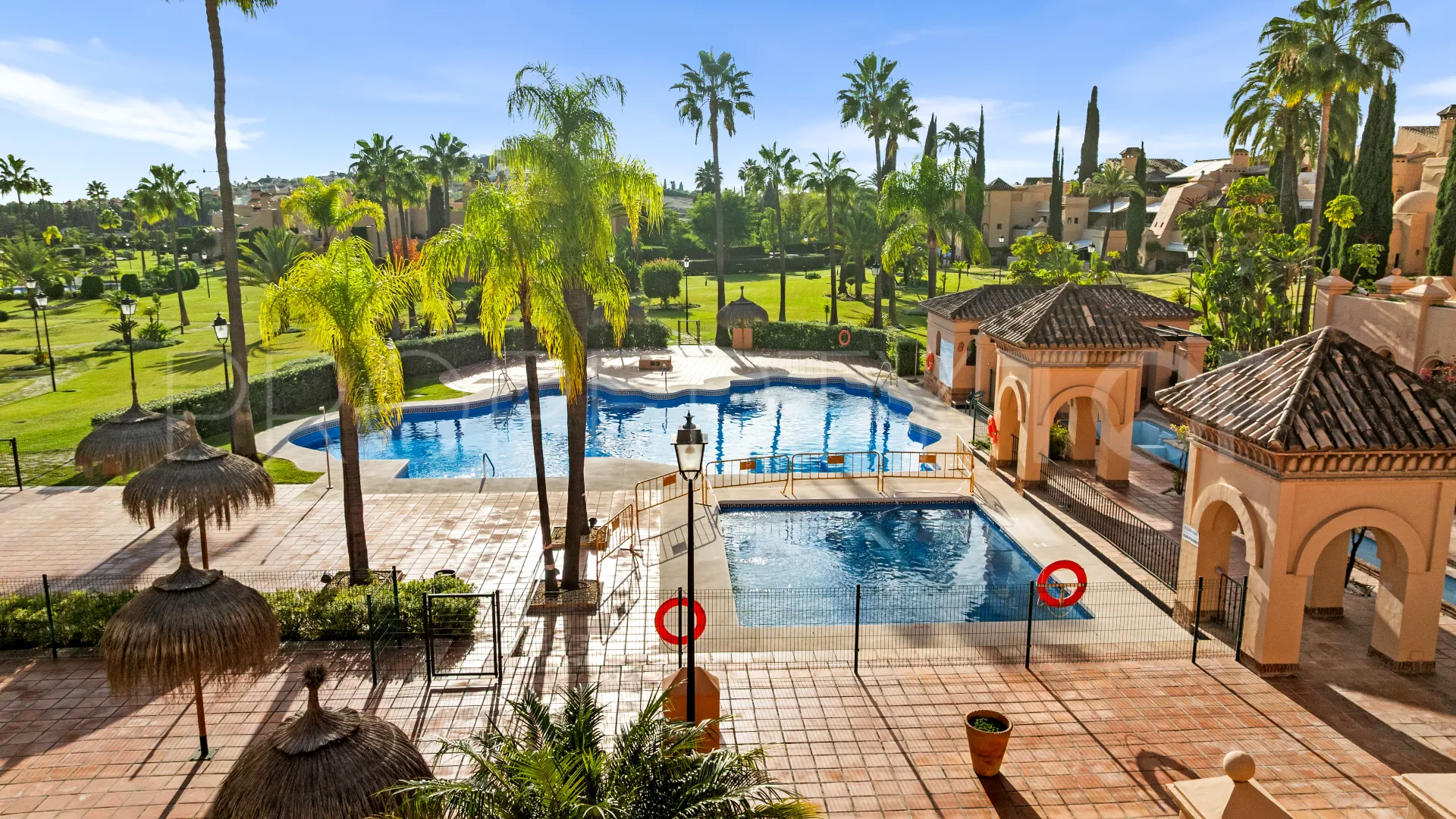 La Cartuja del Golf, atico duplex de 3 dormitorios a la venta