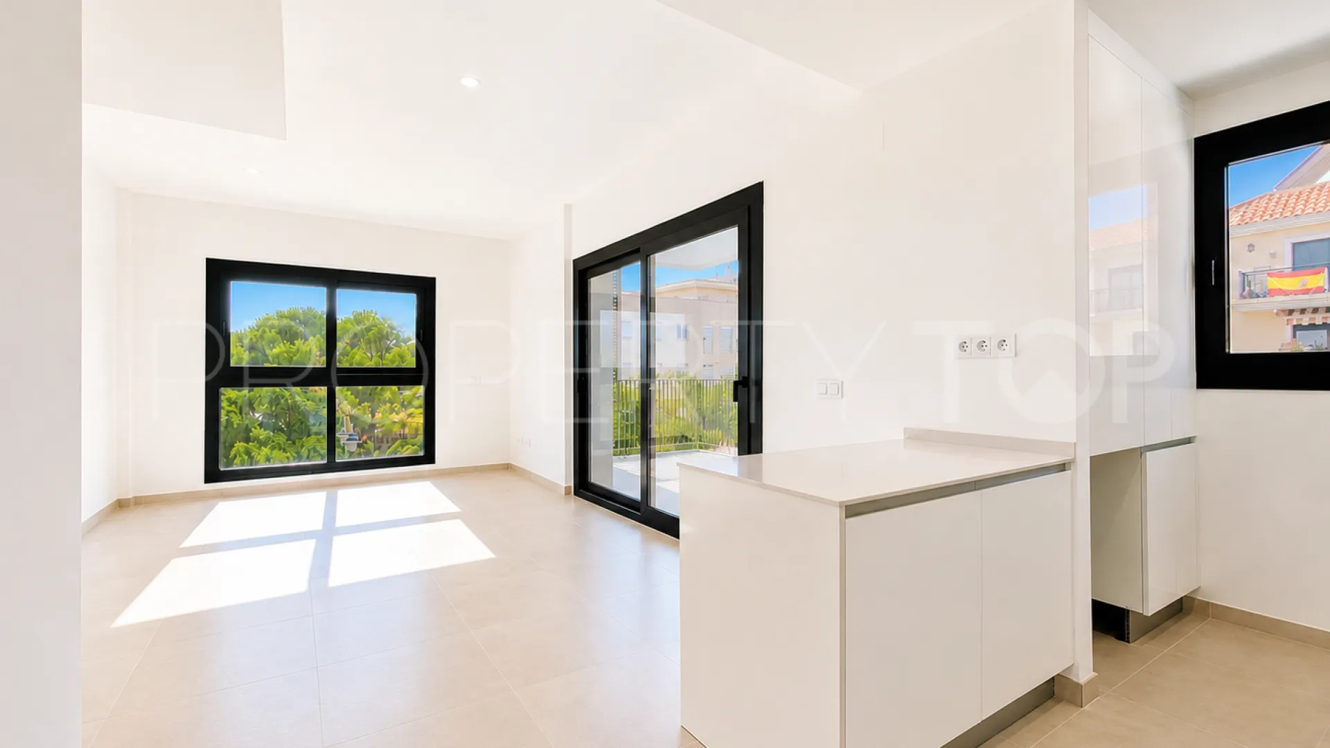 For sale Estepona Centre duplex penthouse