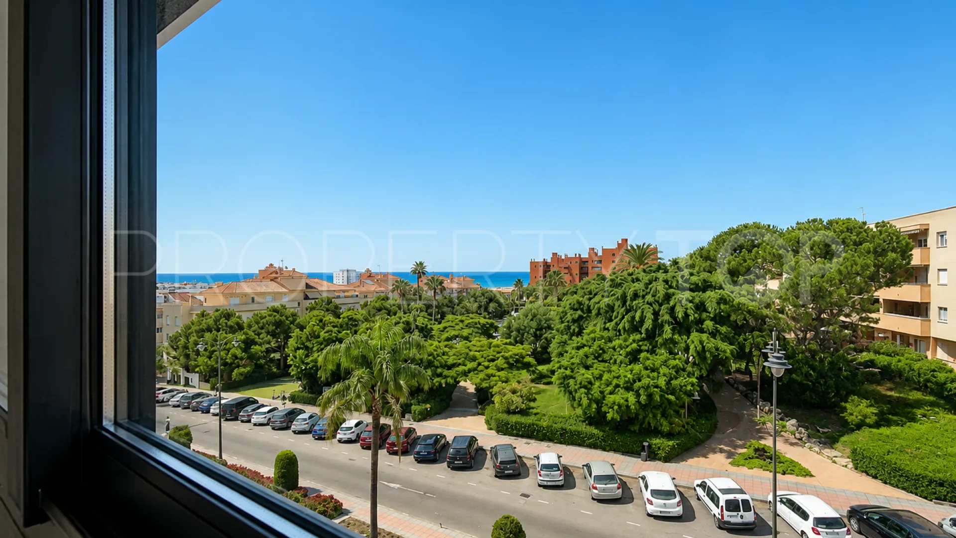 For sale Estepona Centre duplex penthouse