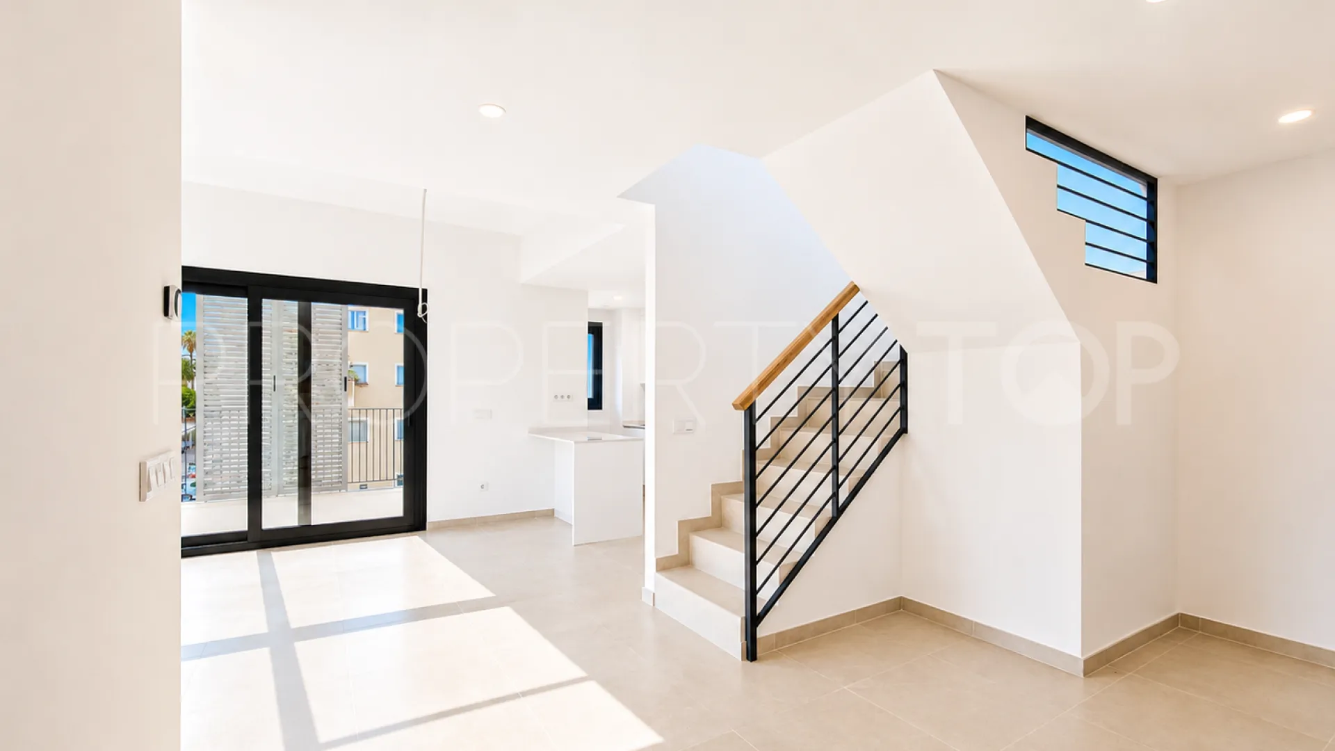 For sale Estepona Centre duplex penthouse