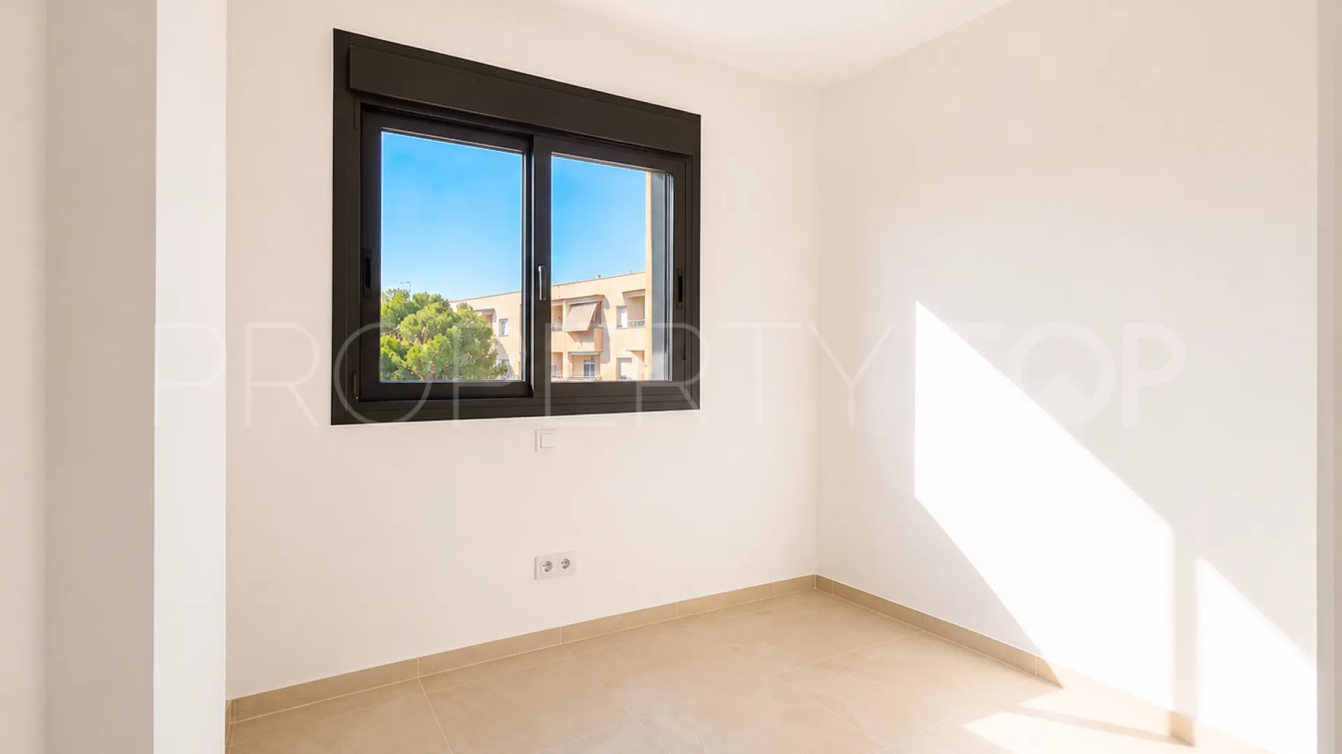 For sale Estepona Centre duplex penthouse
