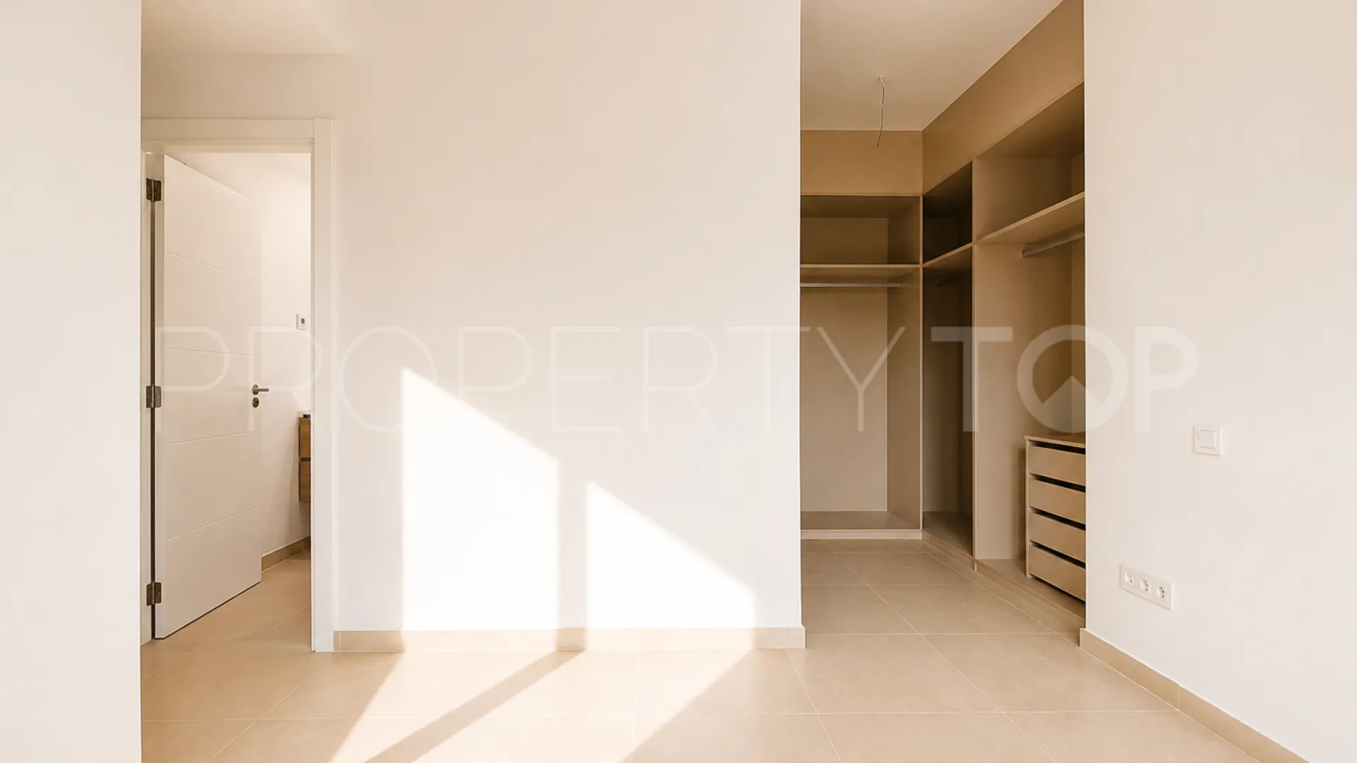 For sale Estepona Centre duplex penthouse