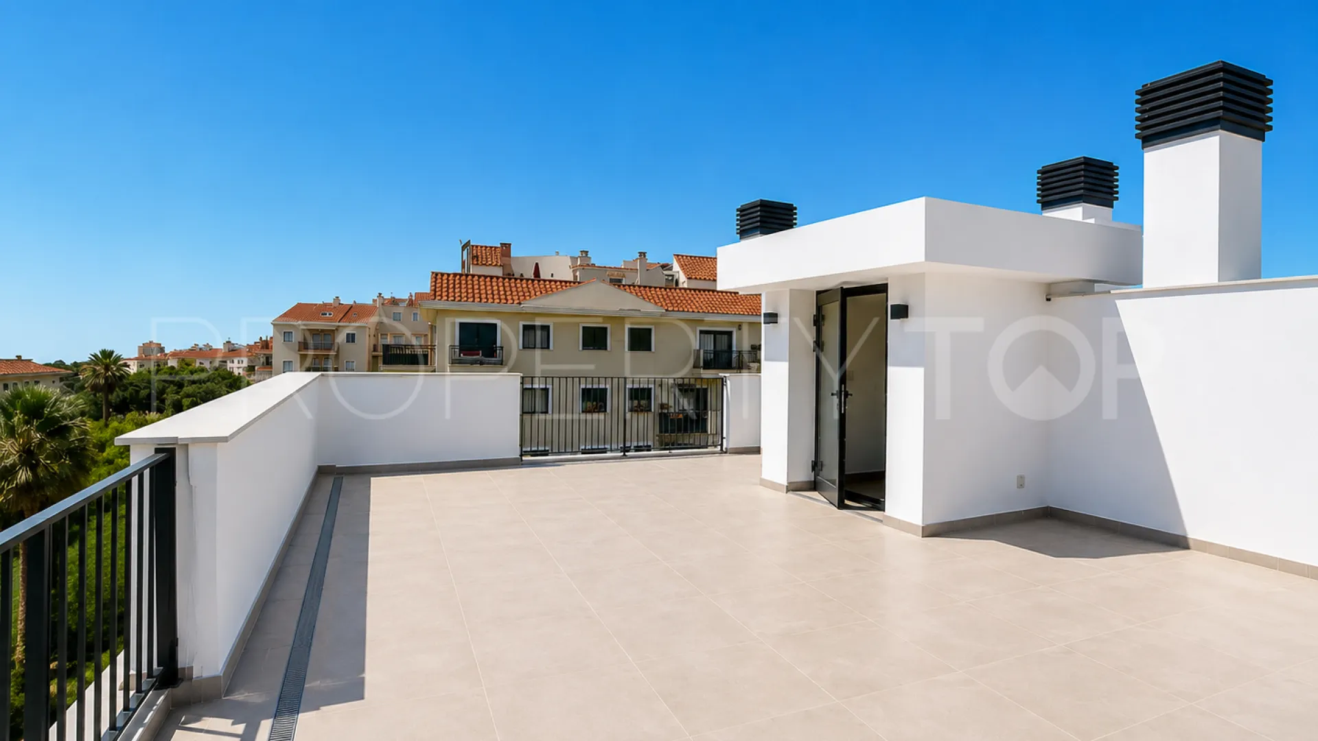 For sale Estepona Centre duplex penthouse