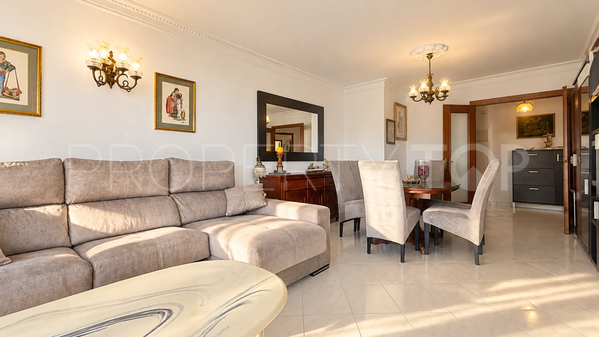 Avda de Andalucia - Sierra de Estepona, Ático en venta