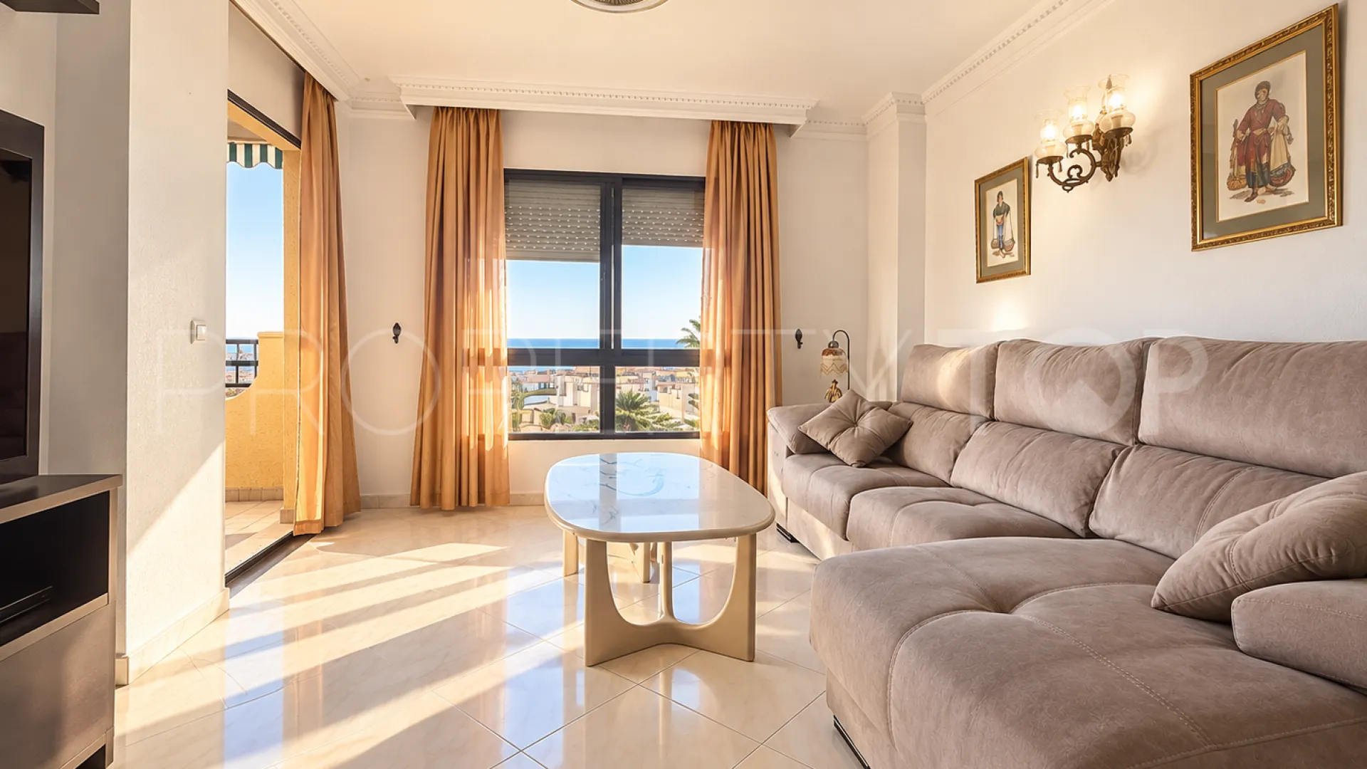 Avda de Andalucia - Sierra de Estepona, Ático en venta