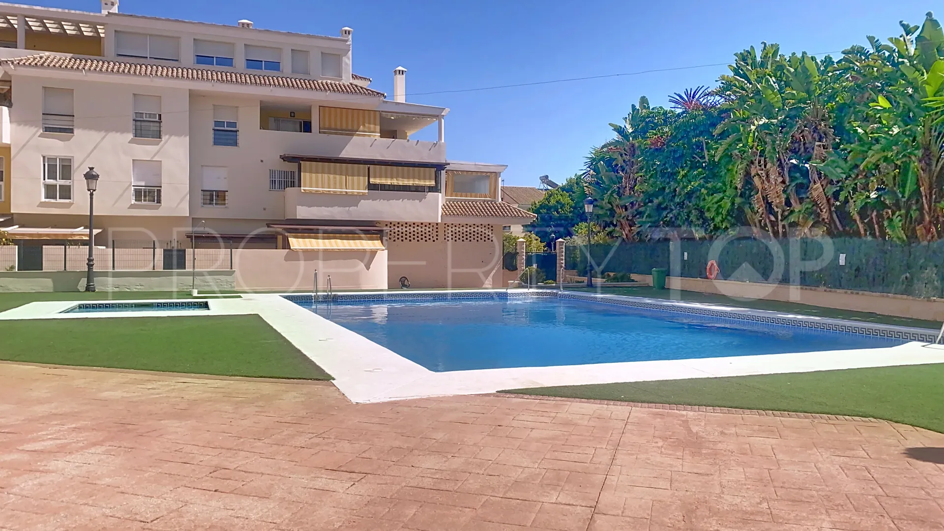 Comprar apartamento en Las Mesas con 2 dormitorios