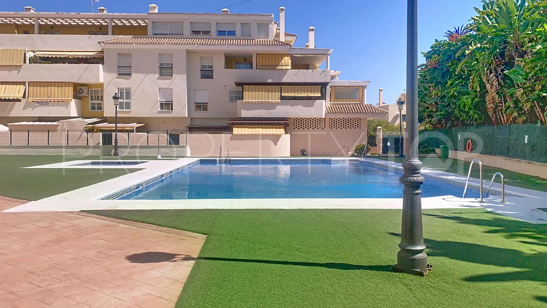 Comprar apartamento en Las Mesas con 2 dormitorios