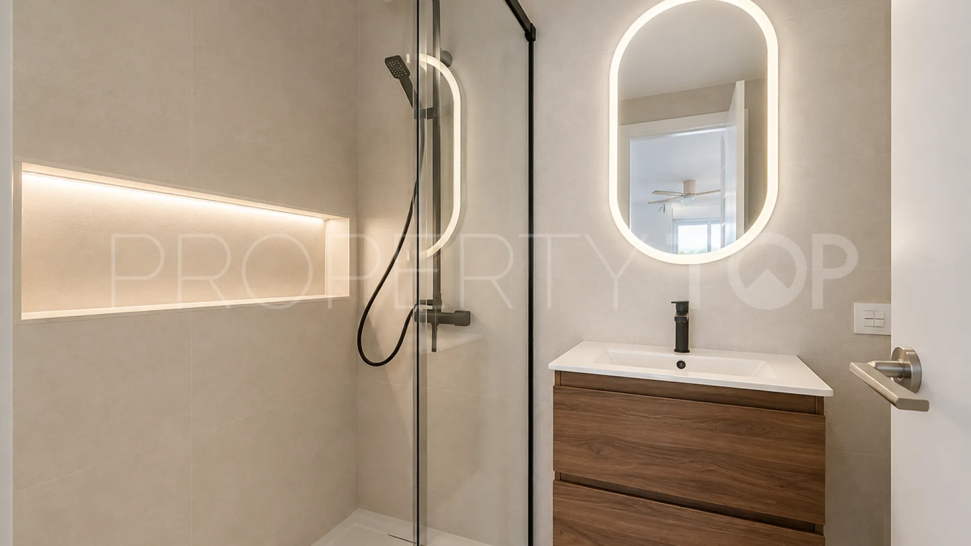 Comprar apartamento en Las Mesas con 2 dormitorios