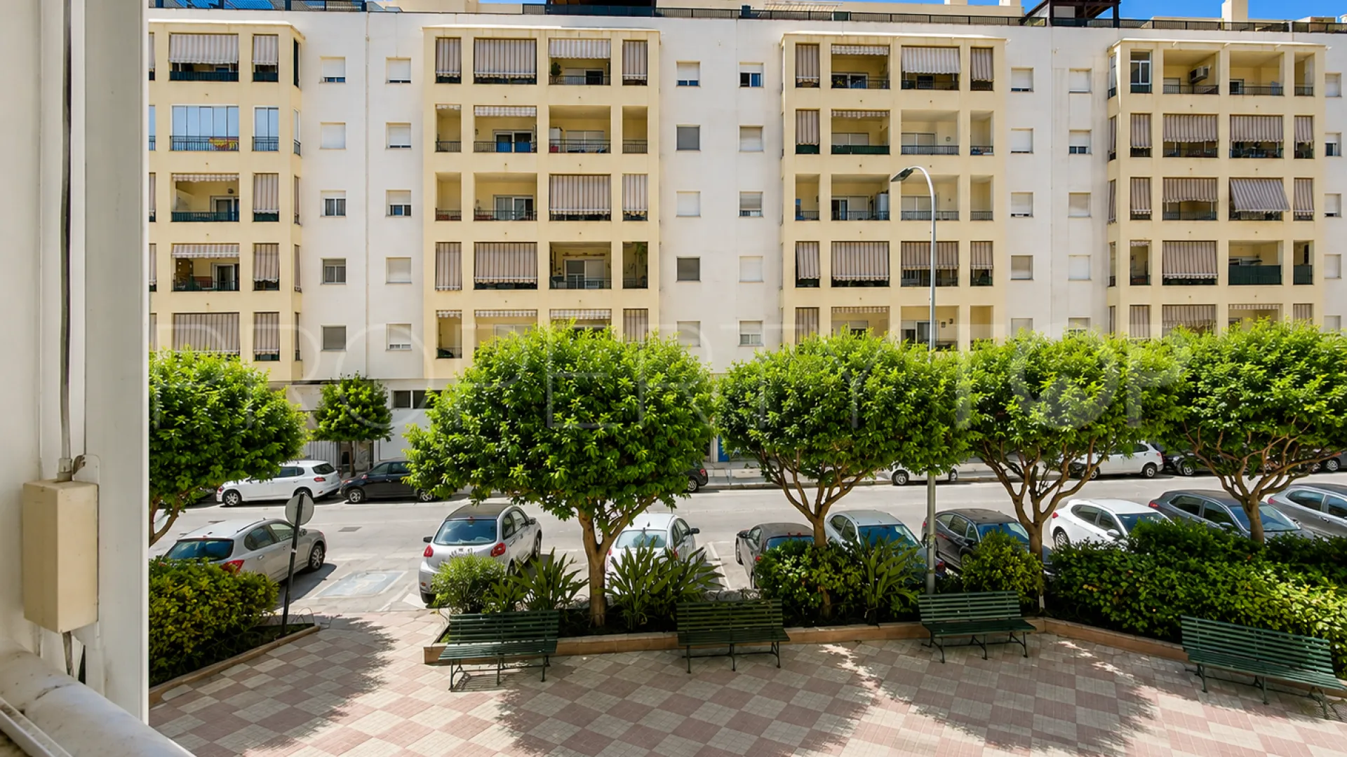 Avda de Andalucia - Sierra de Estepona, apartamento en venta