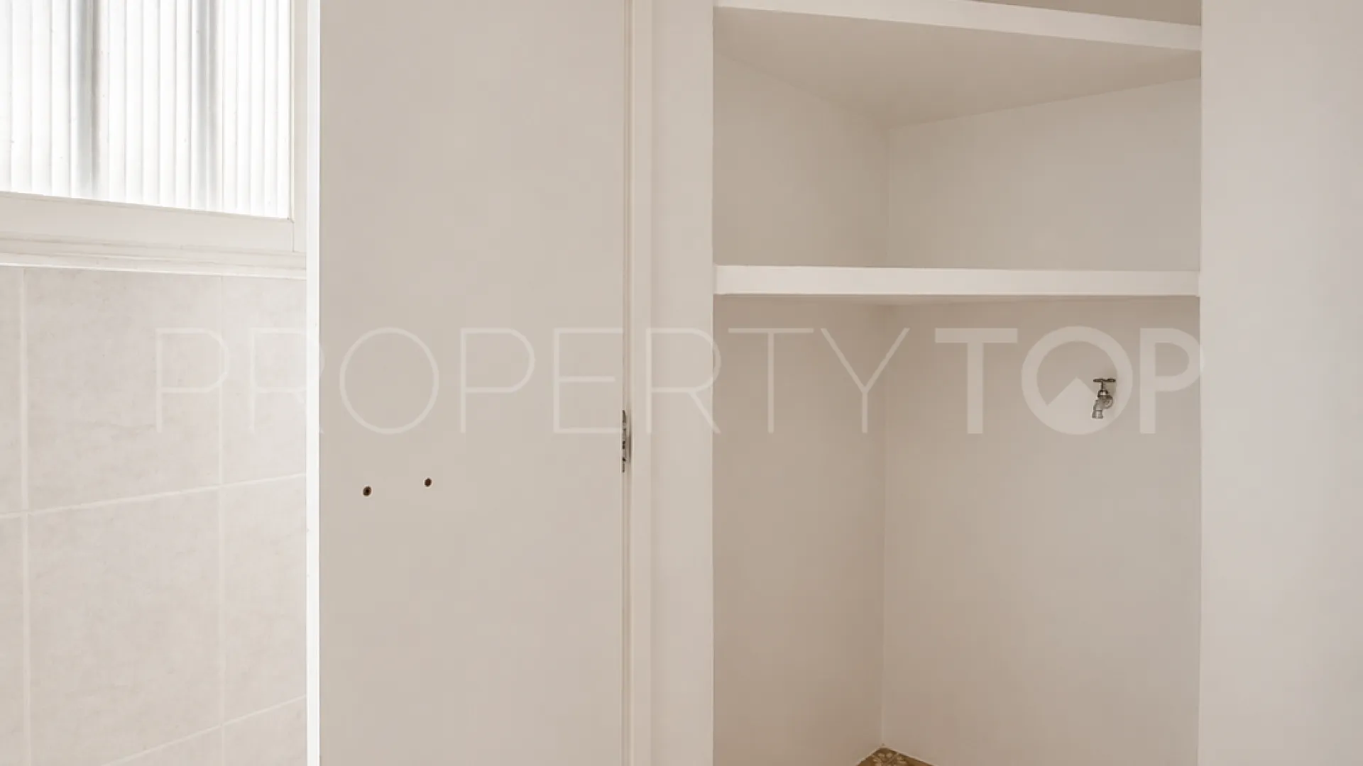 Avda de Andalucia - Sierra de Estepona, apartamento en venta