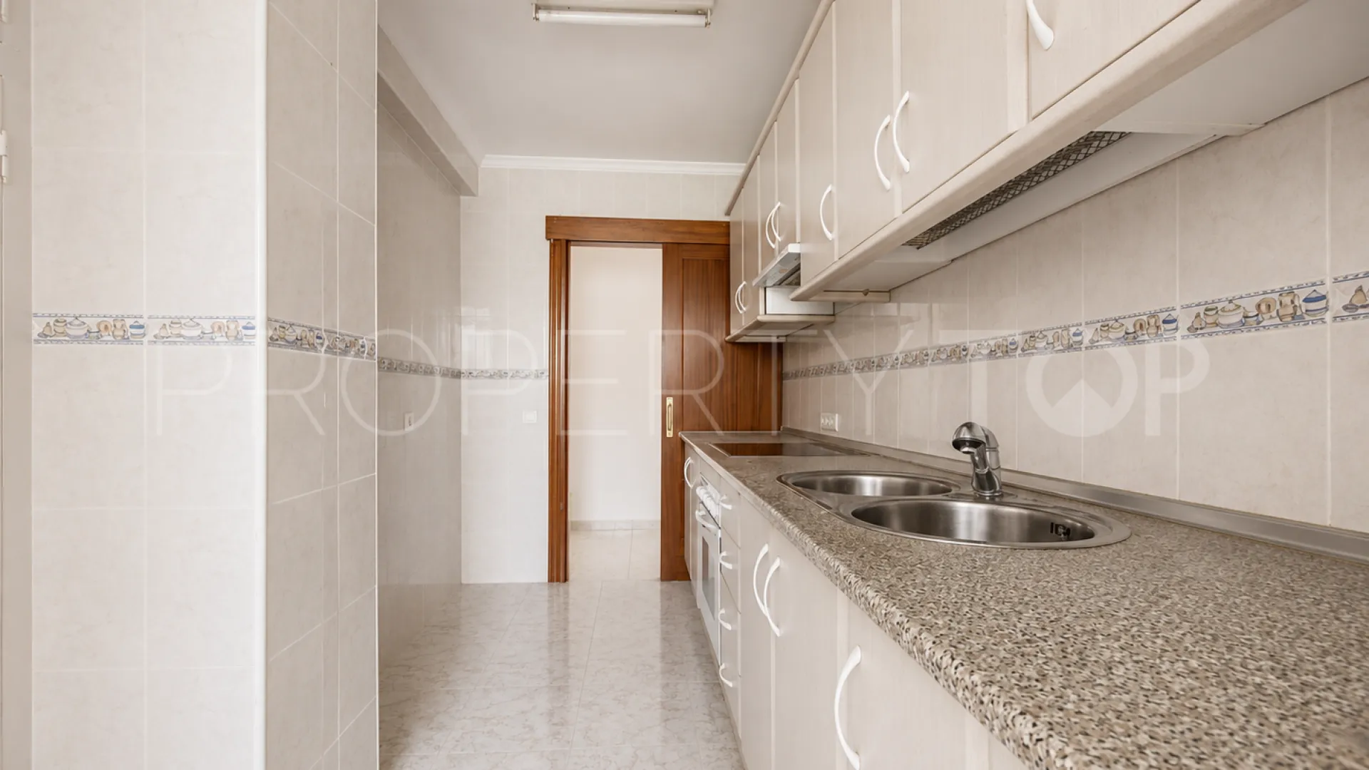 Avda de Andalucia - Sierra de Estepona, apartamento en venta