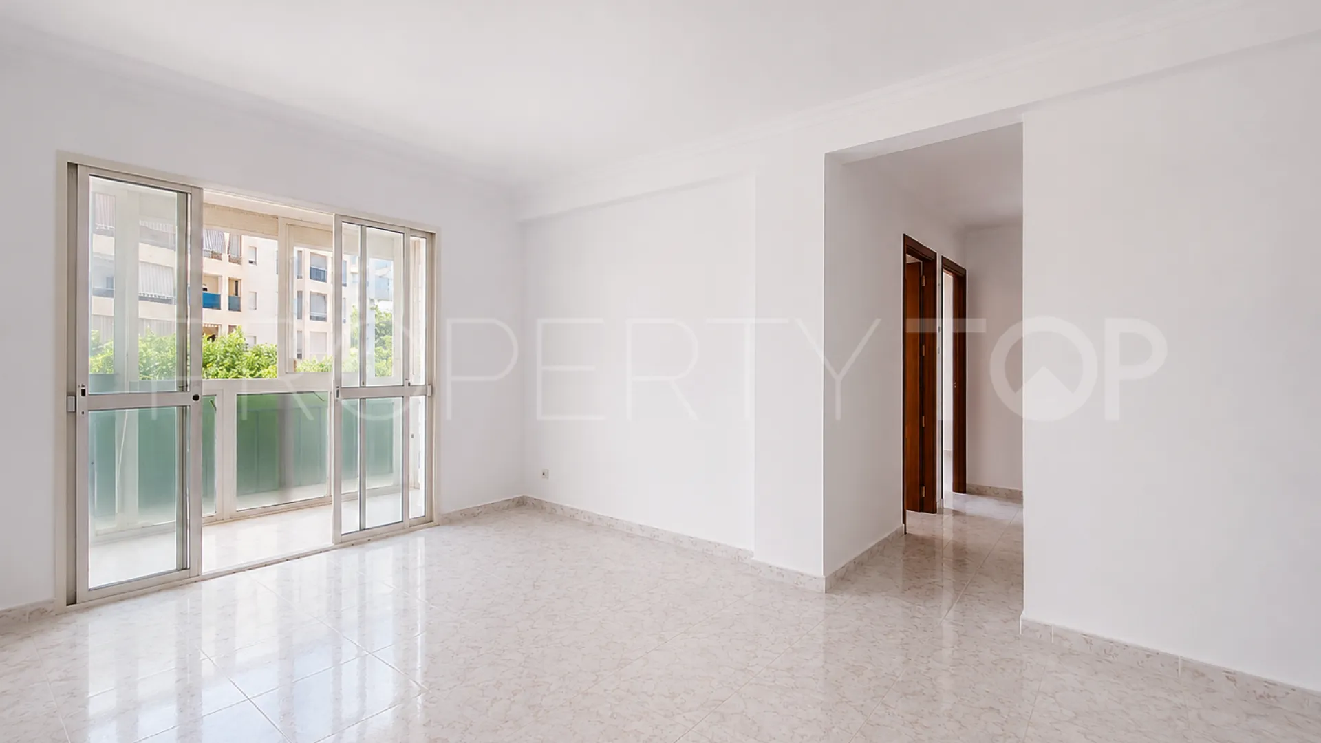 Avda de Andalucia - Sierra de Estepona, apartamento en venta