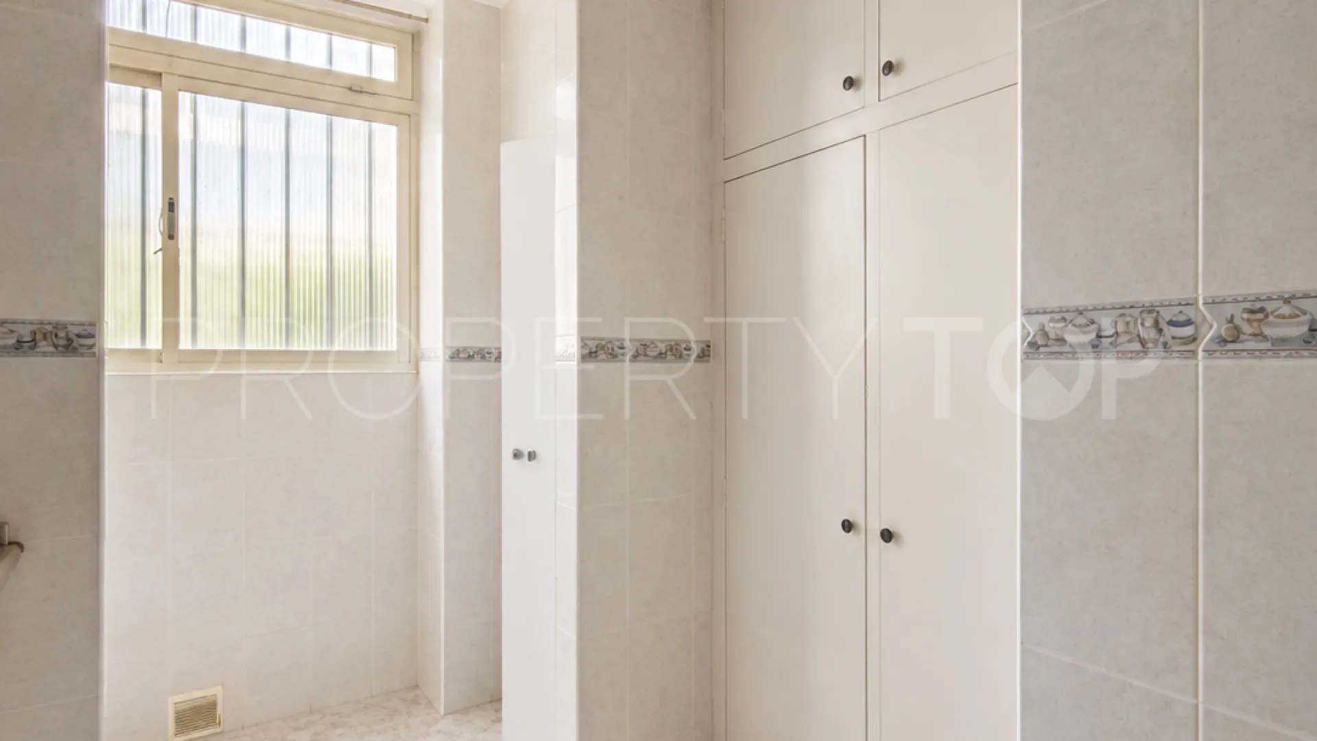 Avda de Andalucia - Sierra de Estepona, apartamento en venta