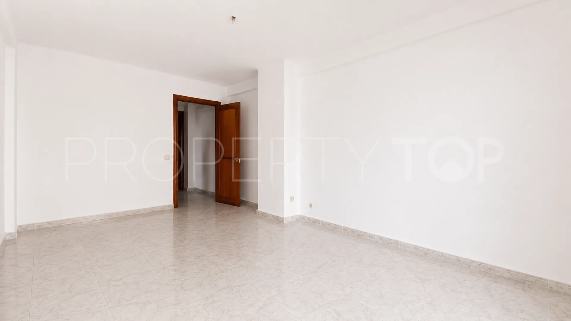 Avda de Andalucia - Sierra de Estepona, apartamento en venta