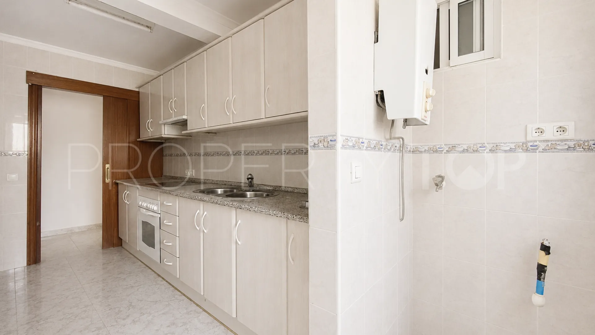 Avda de Andalucia - Sierra de Estepona, apartamento en venta