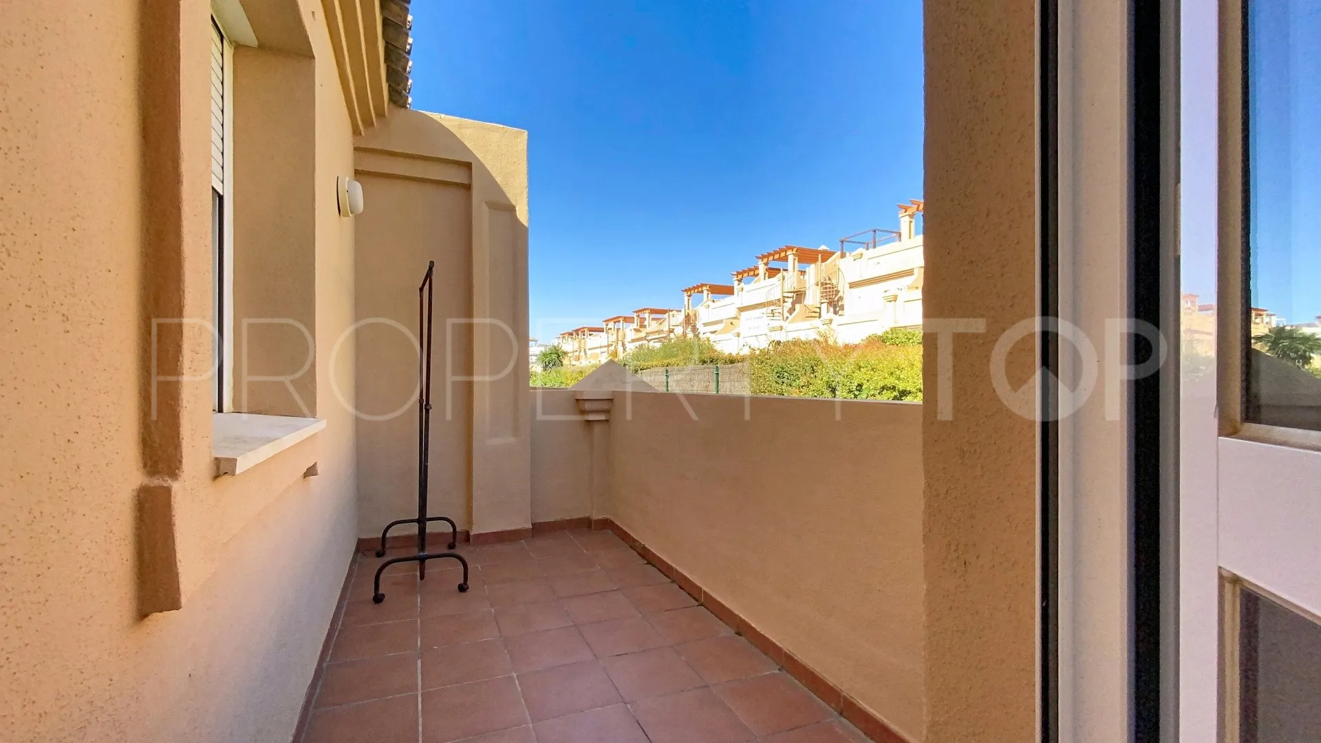 For sale town house in La Galera Park with 3 bedrooms