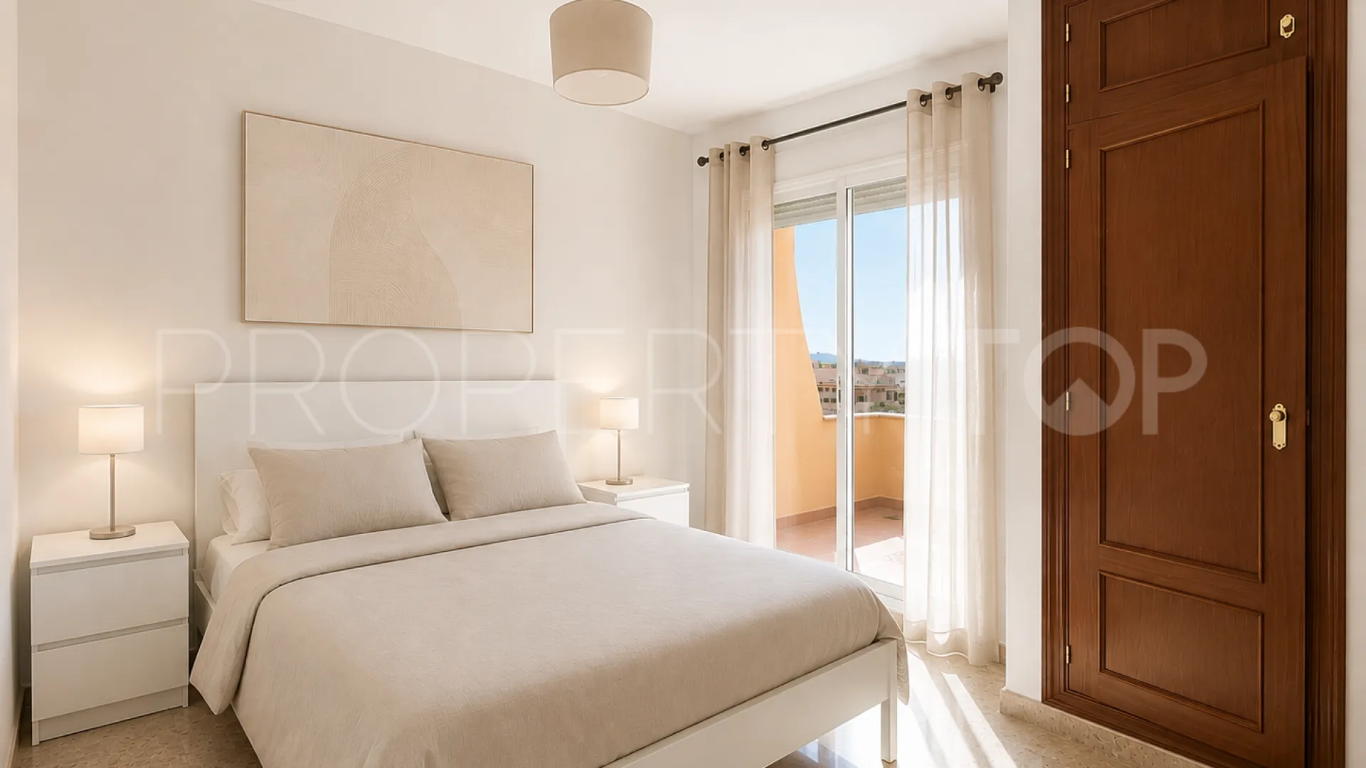 For sale town house in La Galera Park with 3 bedrooms