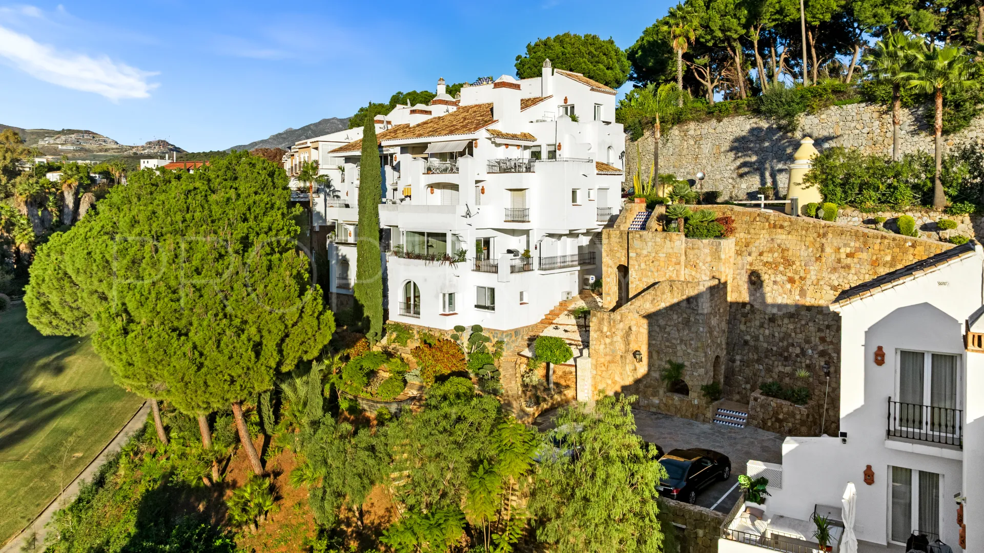 Se vende apartamento con 3 dormitorios en La Quinta