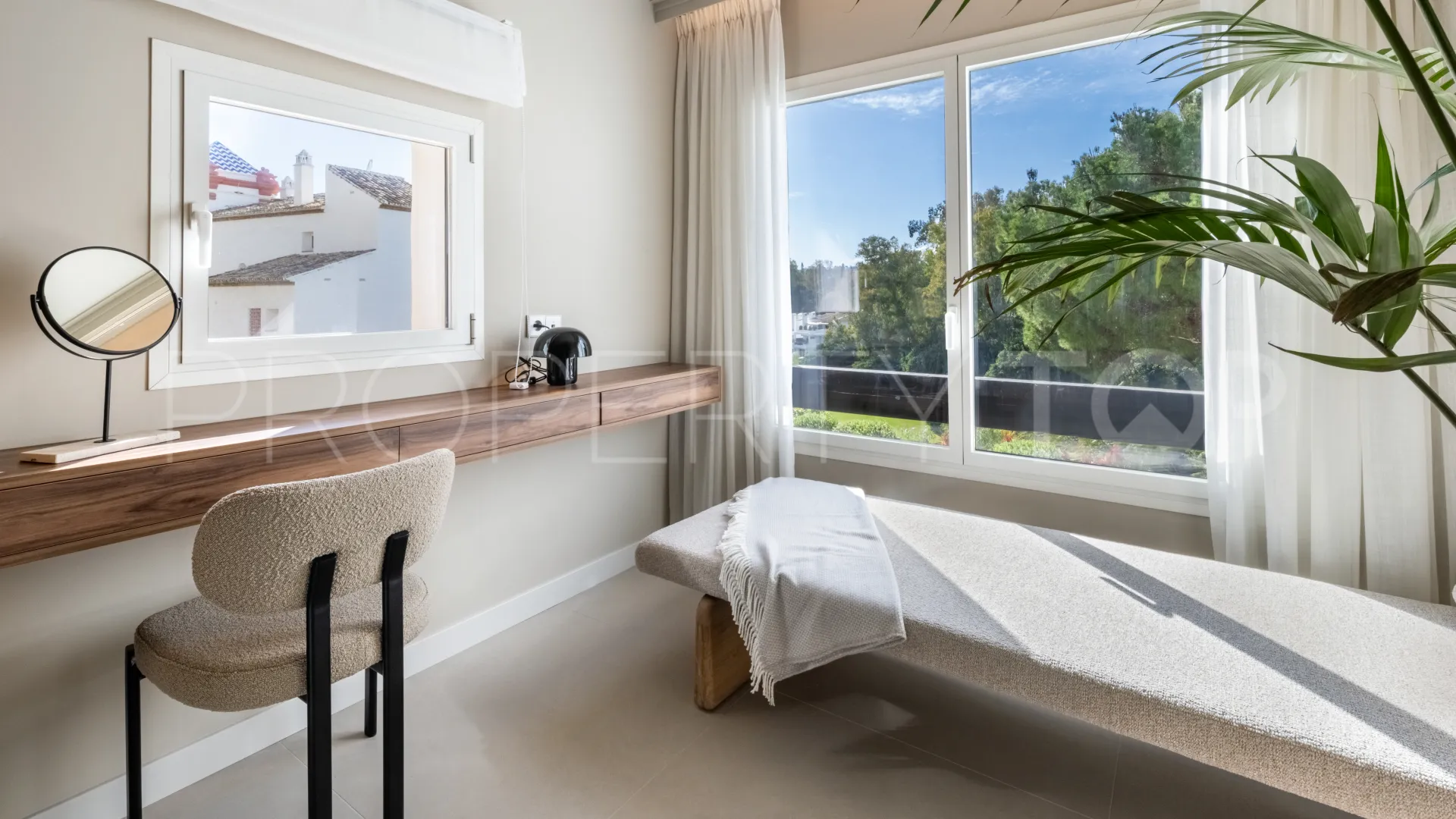 Se vende apartamento con 3 dormitorios en La Quinta