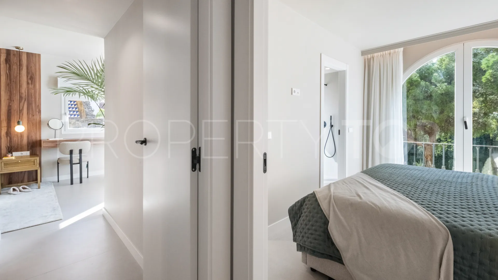 Se vende apartamento con 3 dormitorios en La Quinta