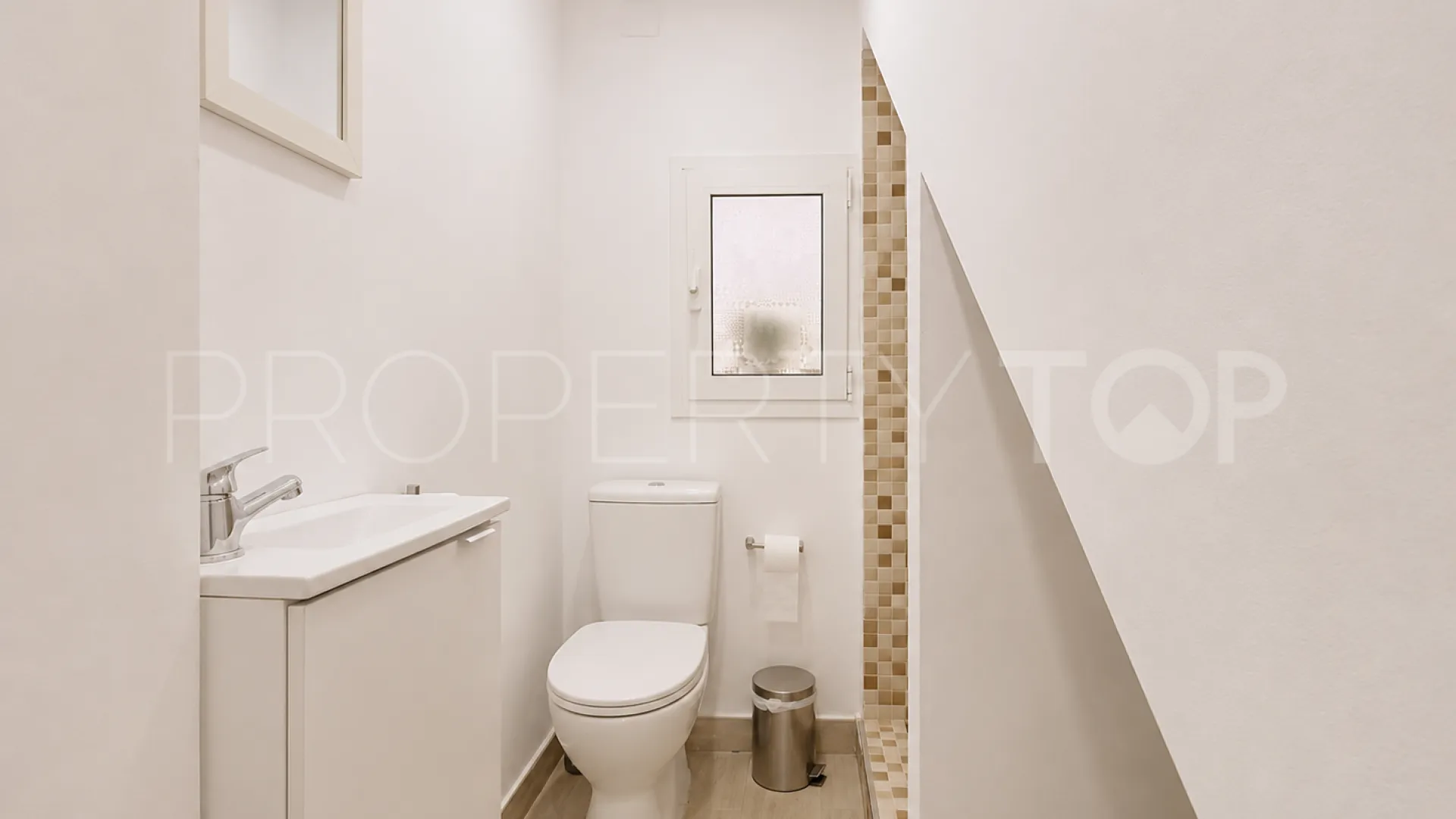 For sale town house with 3 bedrooms in Estepona Old Town