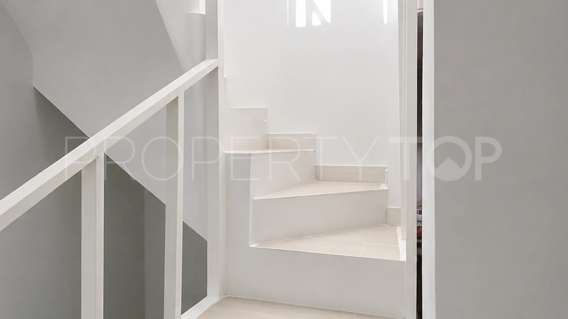 For sale town house with 3 bedrooms in Estepona Old Town
