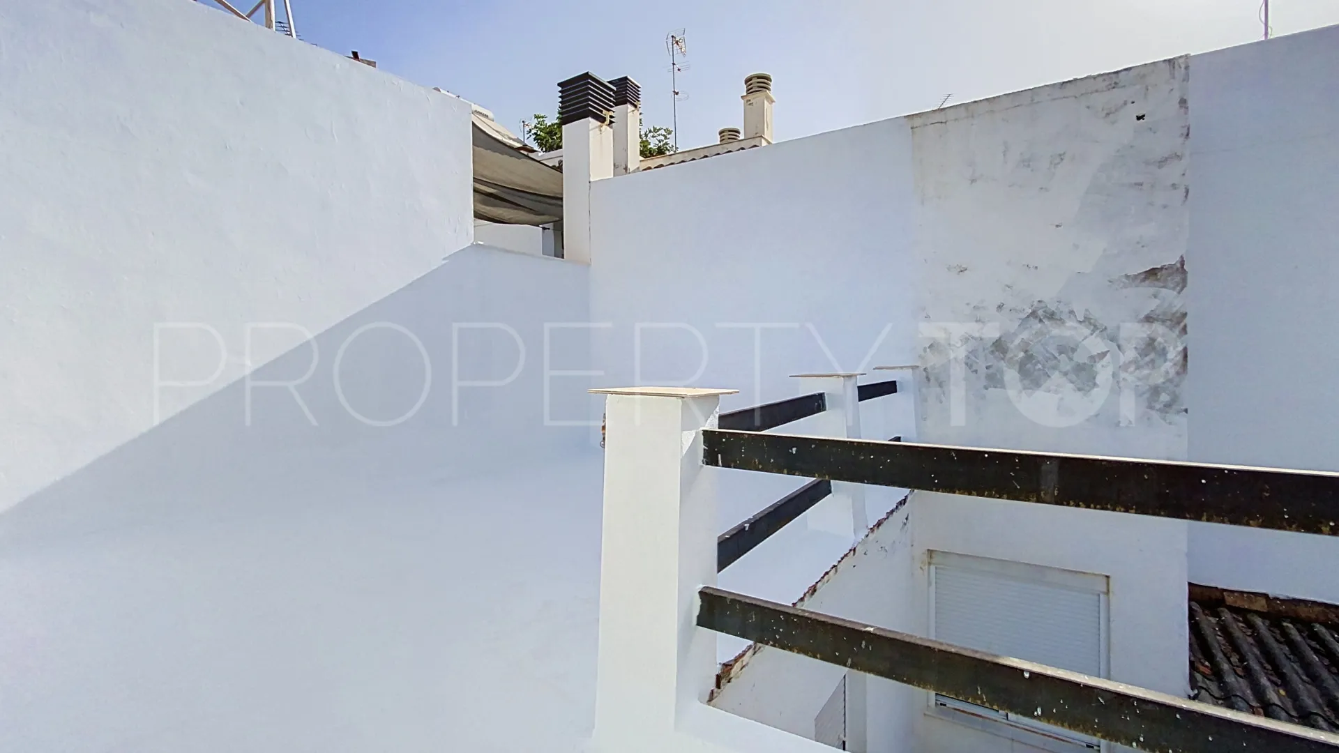 For sale town house with 3 bedrooms in Estepona Old Town