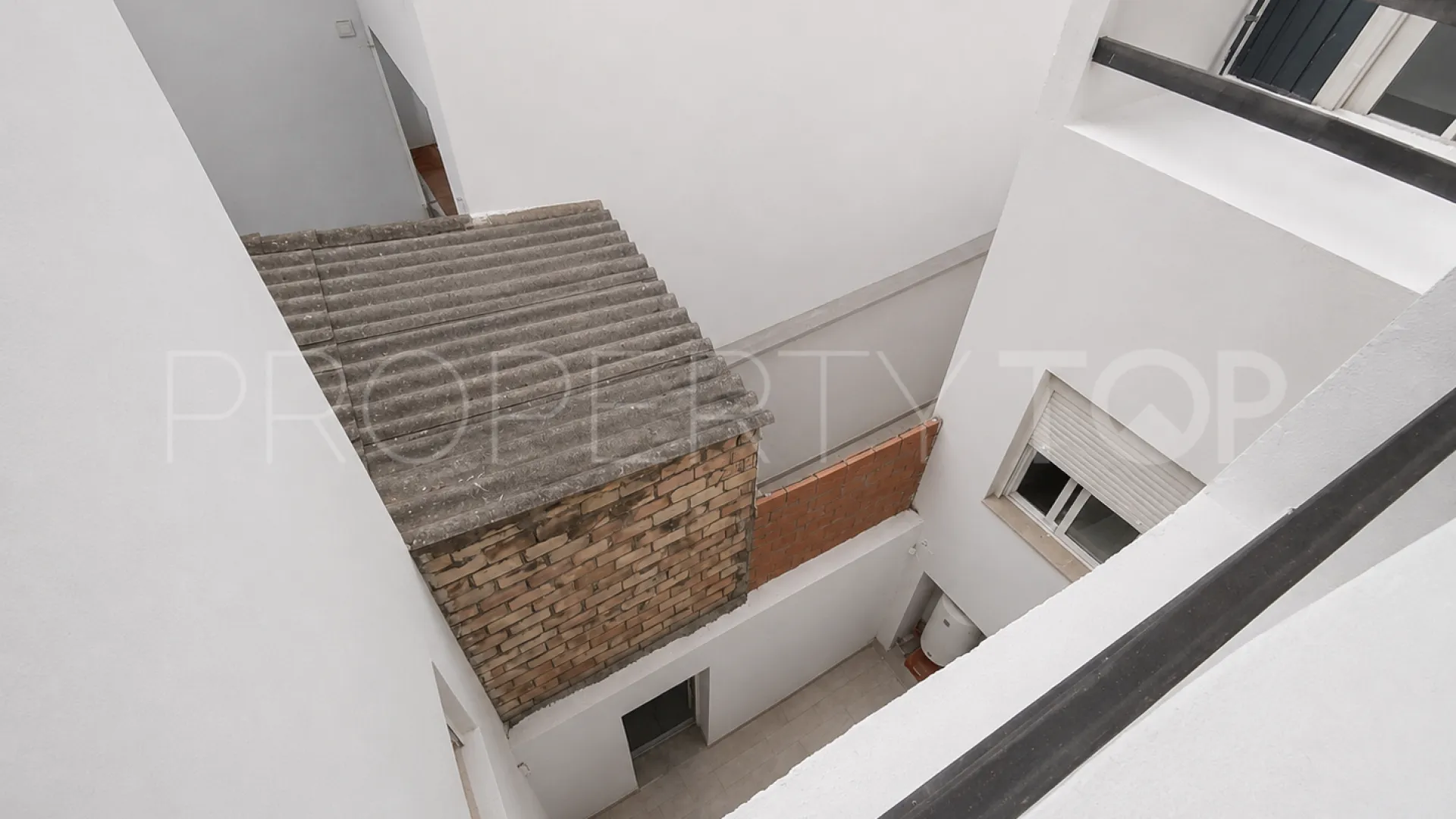 For sale town house with 3 bedrooms in Estepona Old Town