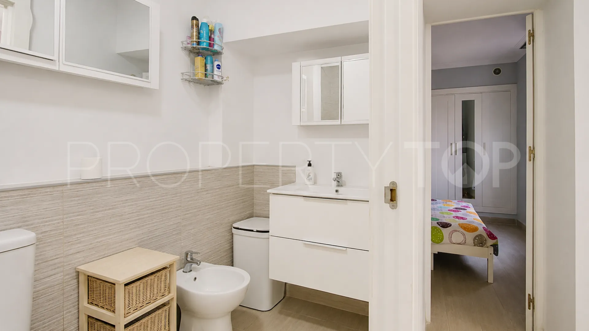 For sale town house with 3 bedrooms in Estepona Old Town
