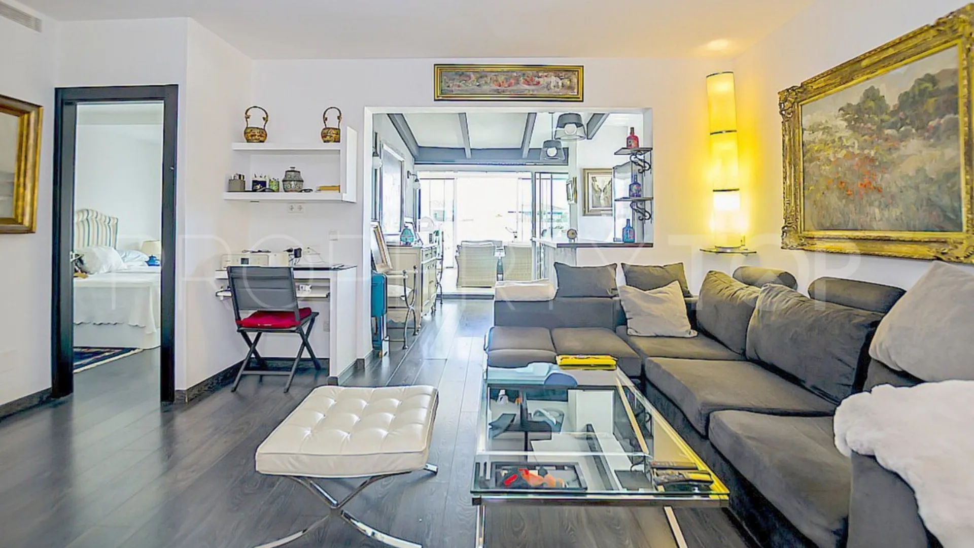 Ático en venta de 3 dormitorios en Marbella - Puerto Banus