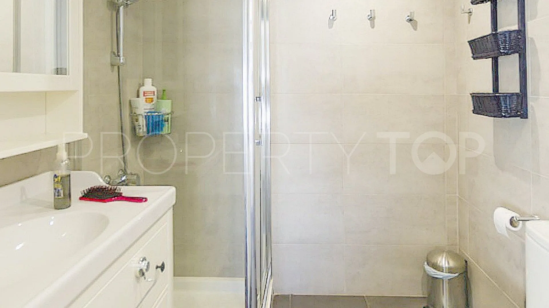 Ático en venta de 3 dormitorios en Marbella - Puerto Banus
