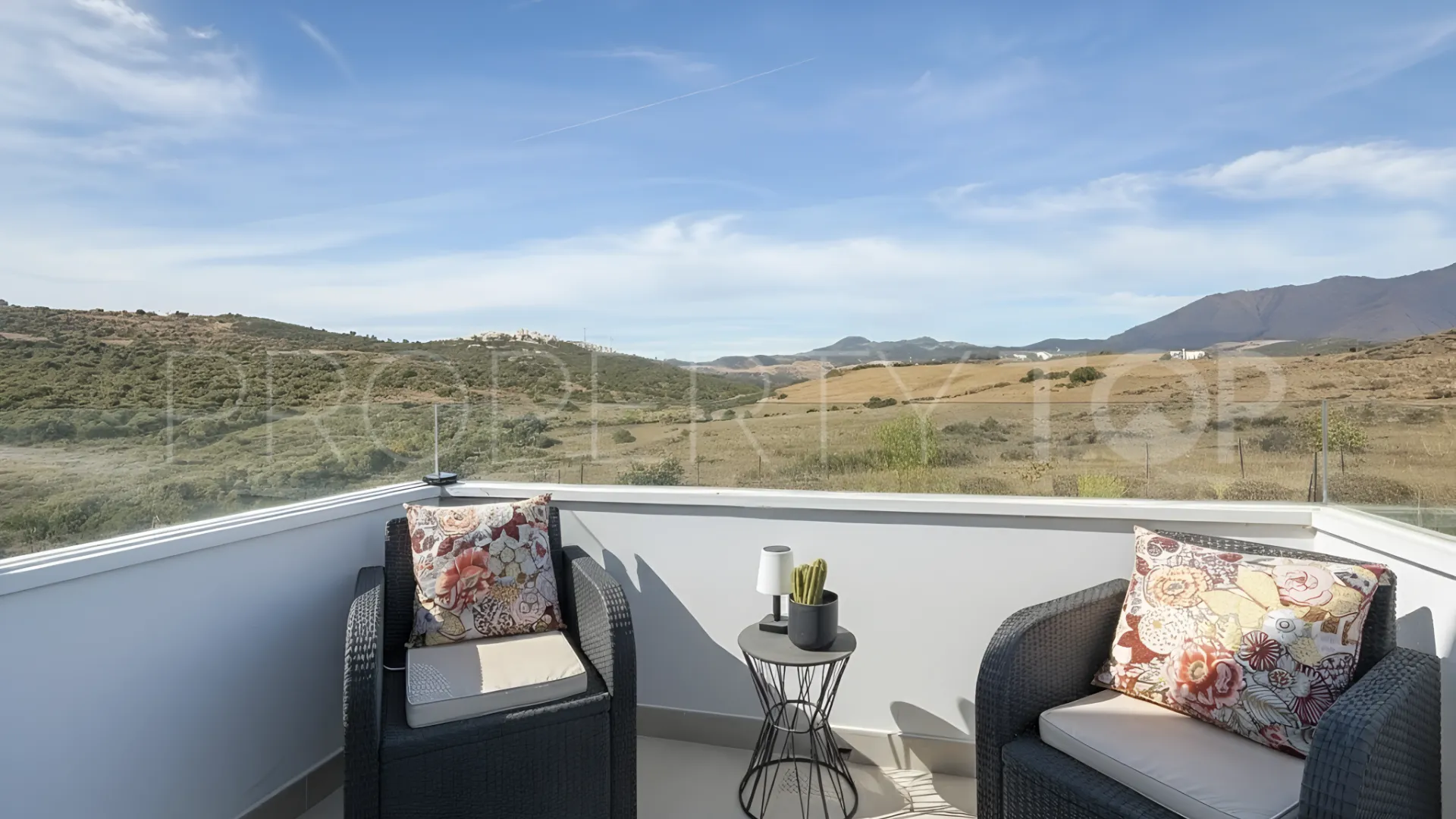 Atico duplex en venta con 2 dormitorios en Costa Galera