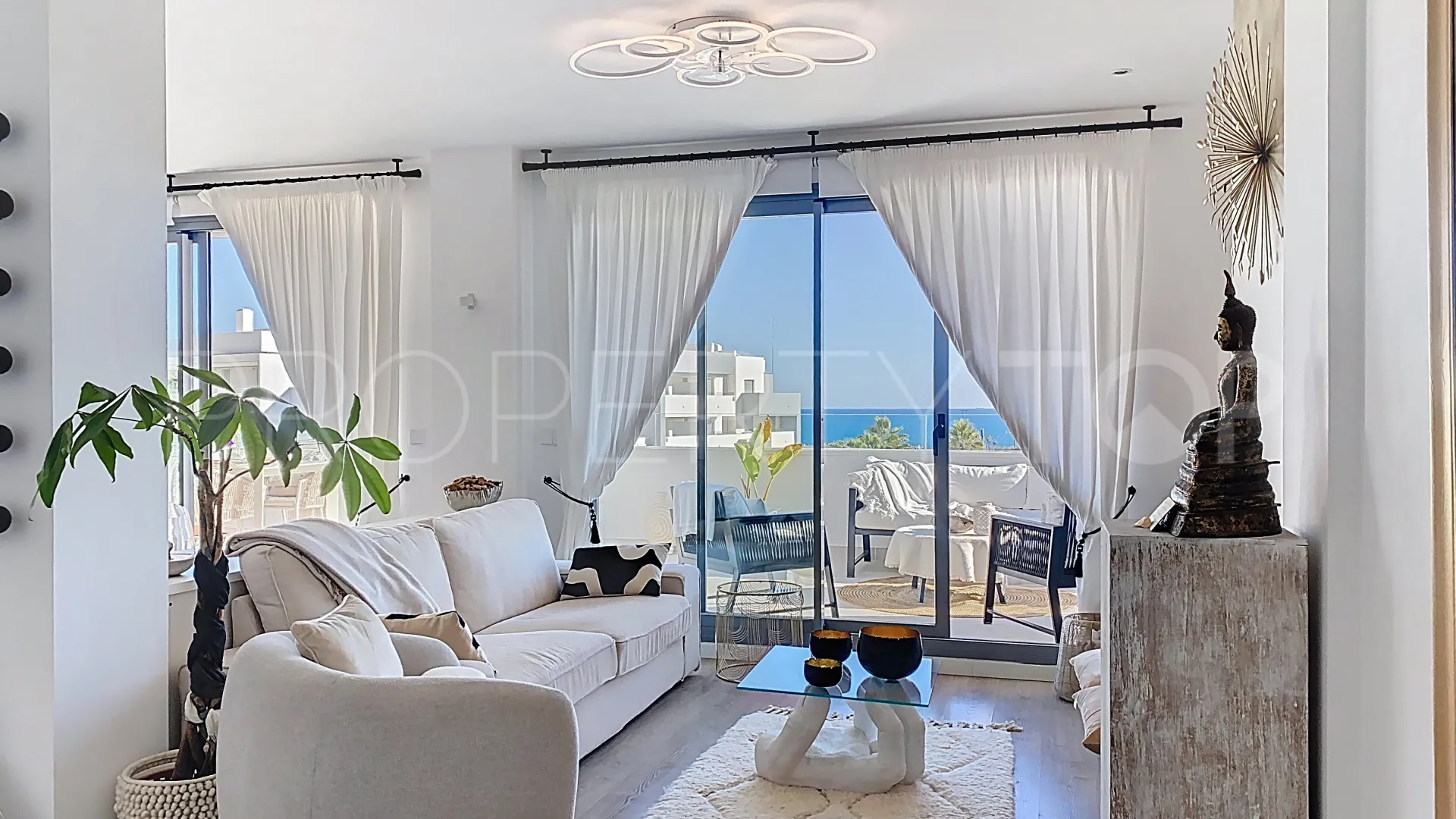 Atico duplex en venta con 2 dormitorios en Costa Galera