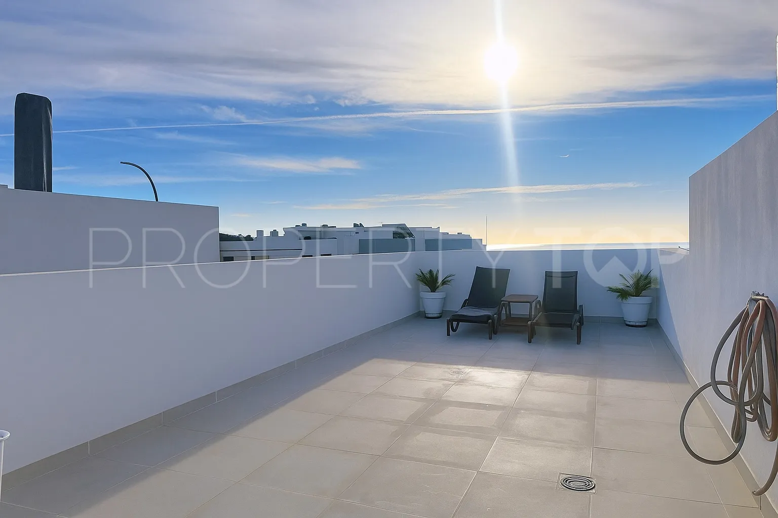 Atico duplex en venta con 2 dormitorios en Costa Galera