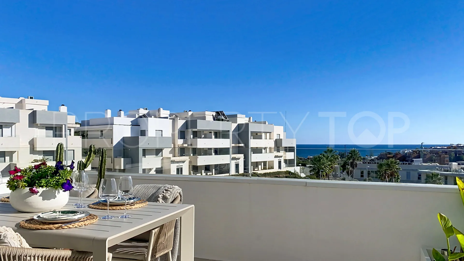 Atico duplex en venta con 2 dormitorios en Costa Galera