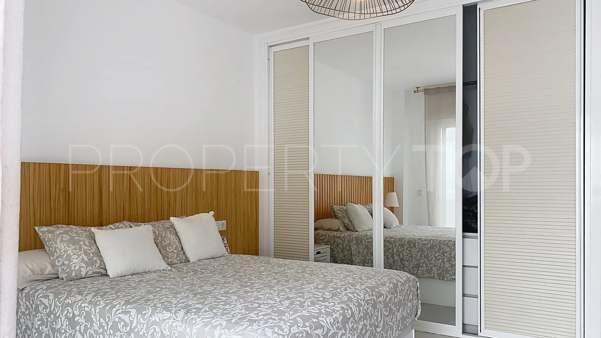 Se vende adosado en Atalaya Golf con 3 dormitorios
