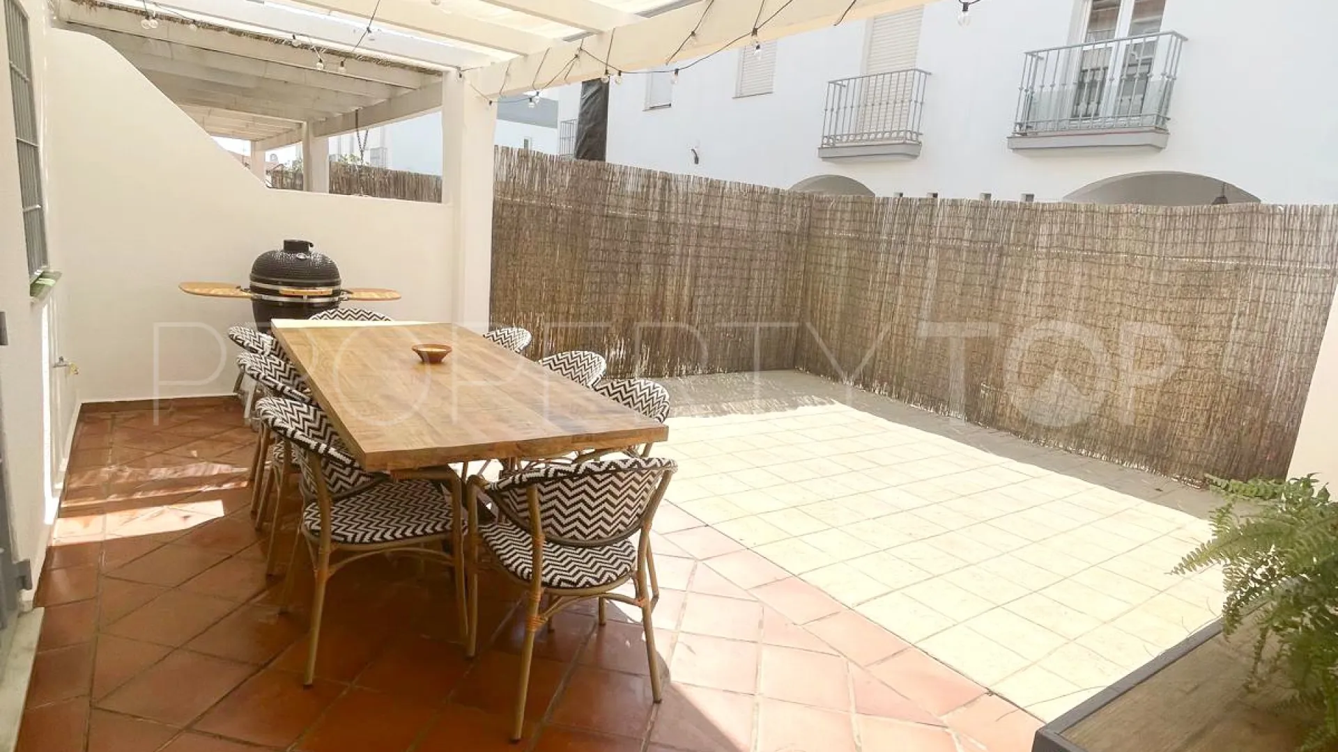 Se vende adosado en Atalaya Golf con 3 dormitorios