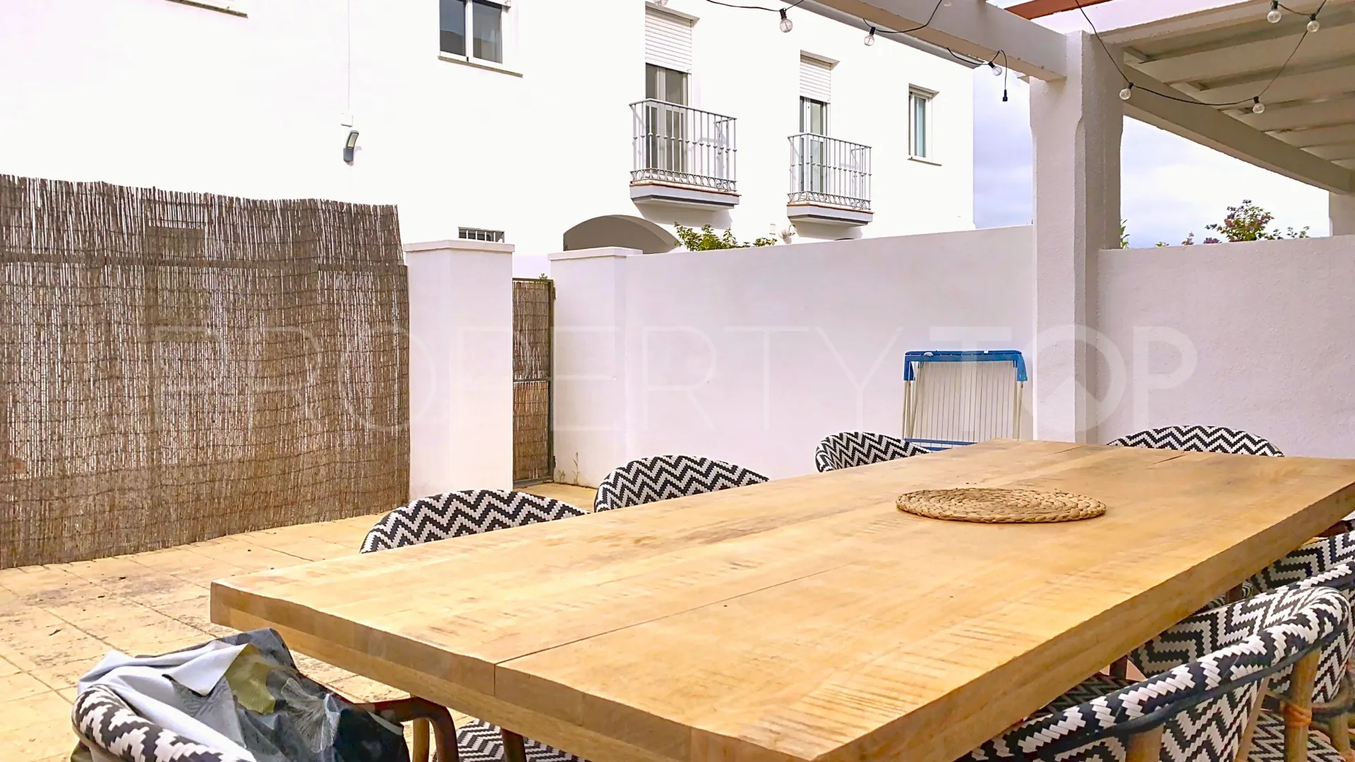 Se vende adosado en Atalaya Golf con 3 dormitorios