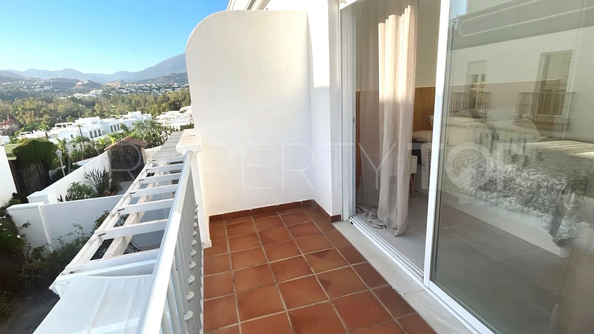 Se vende adosado en Atalaya Golf con 3 dormitorios