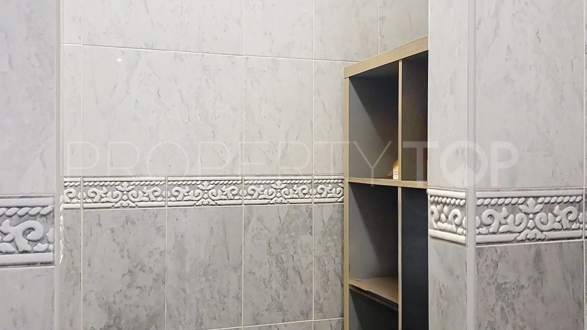 Se vende adosado en Atalaya Golf con 3 dormitorios