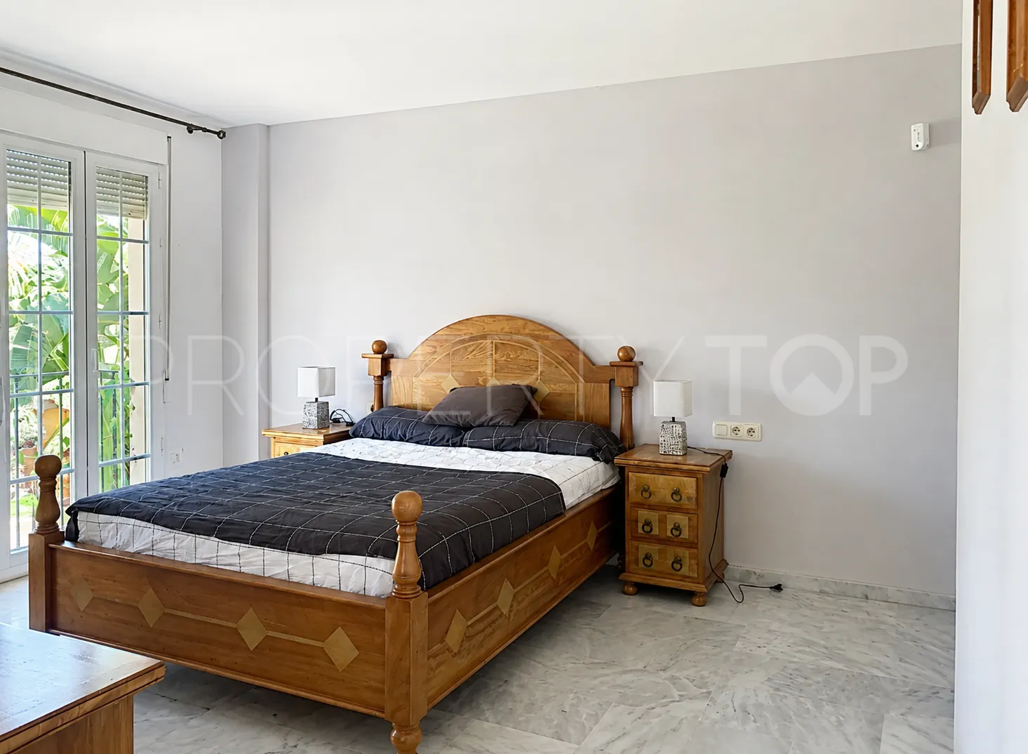 4 bedrooms semi detached house for sale in Guadalmina Alta