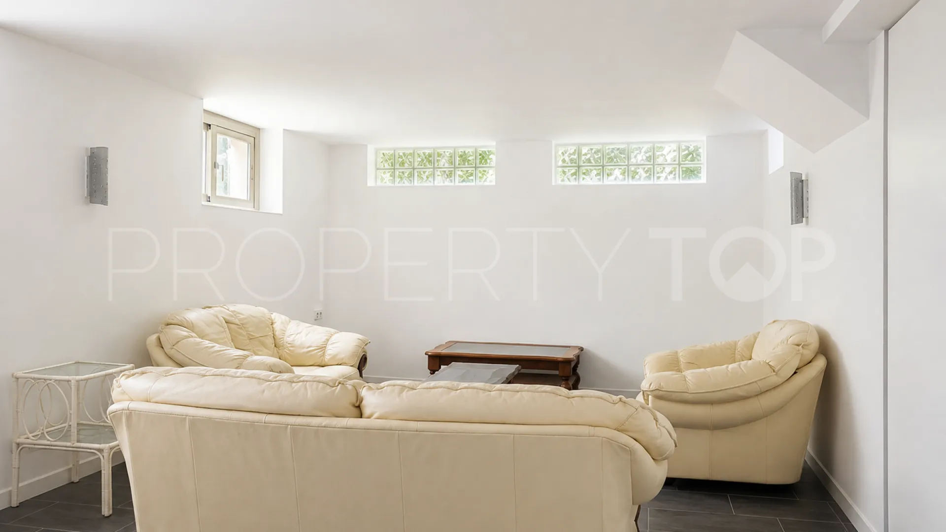4 bedrooms semi detached house for sale in Guadalmina Alta