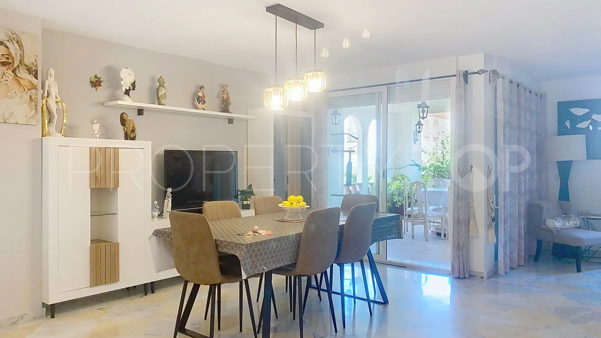 4 bedrooms semi detached house for sale in Guadalmina Alta