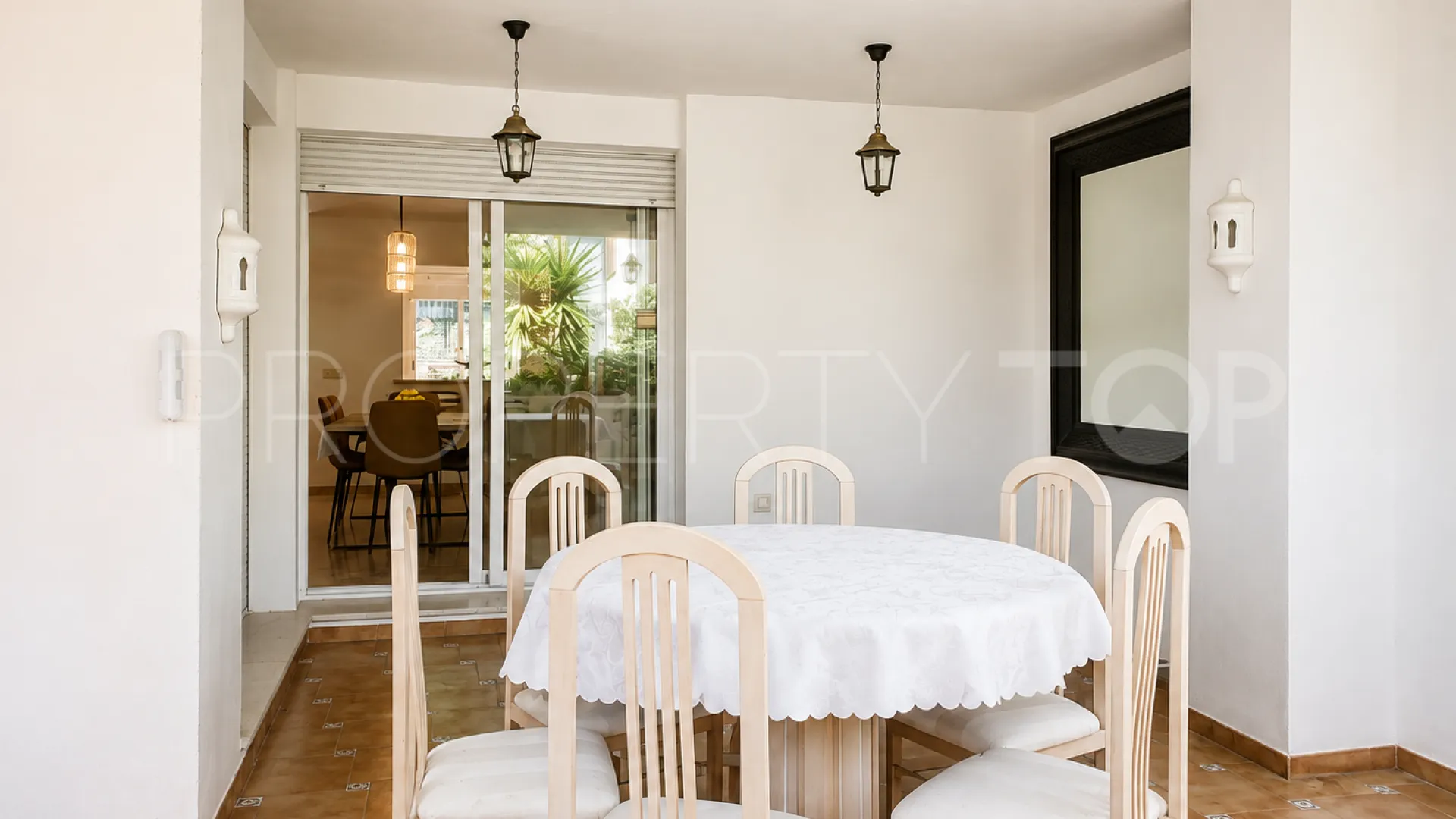 4 bedrooms semi detached house for sale in Guadalmina Alta