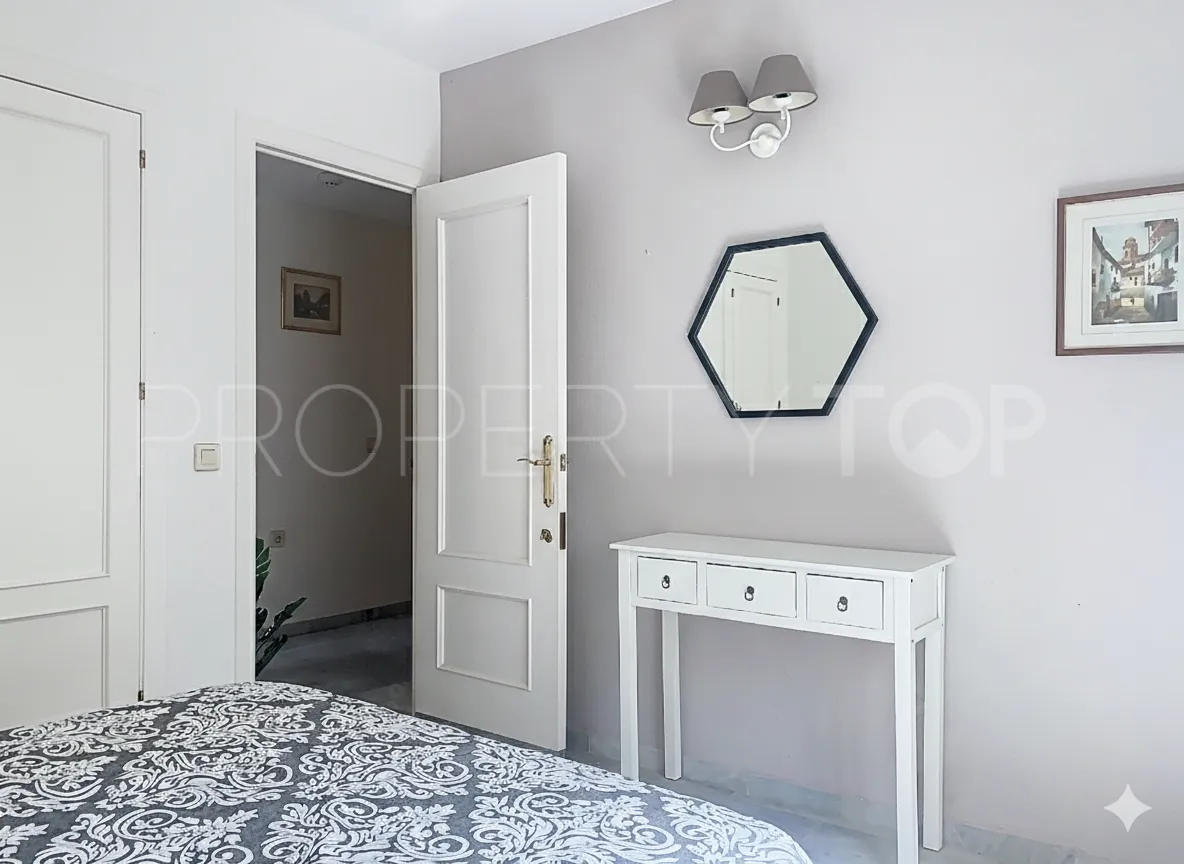 4 bedrooms semi detached house for sale in Guadalmina Alta