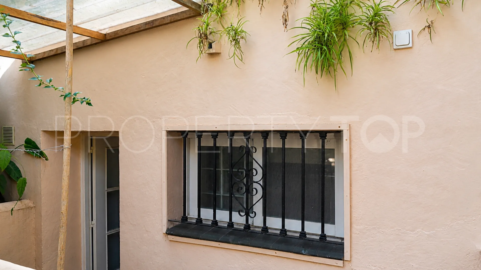 4 bedrooms semi detached house for sale in Guadalmina Alta
