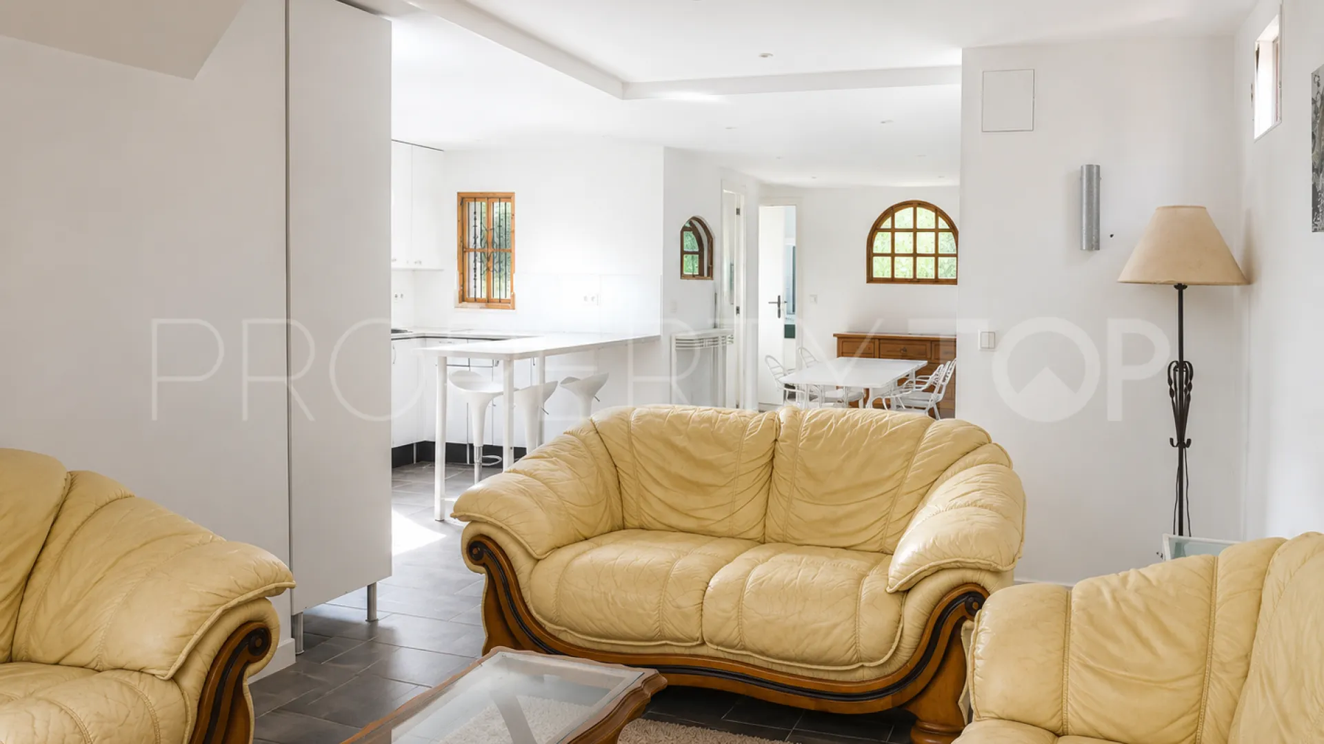 4 bedrooms semi detached house for sale in Guadalmina Alta
