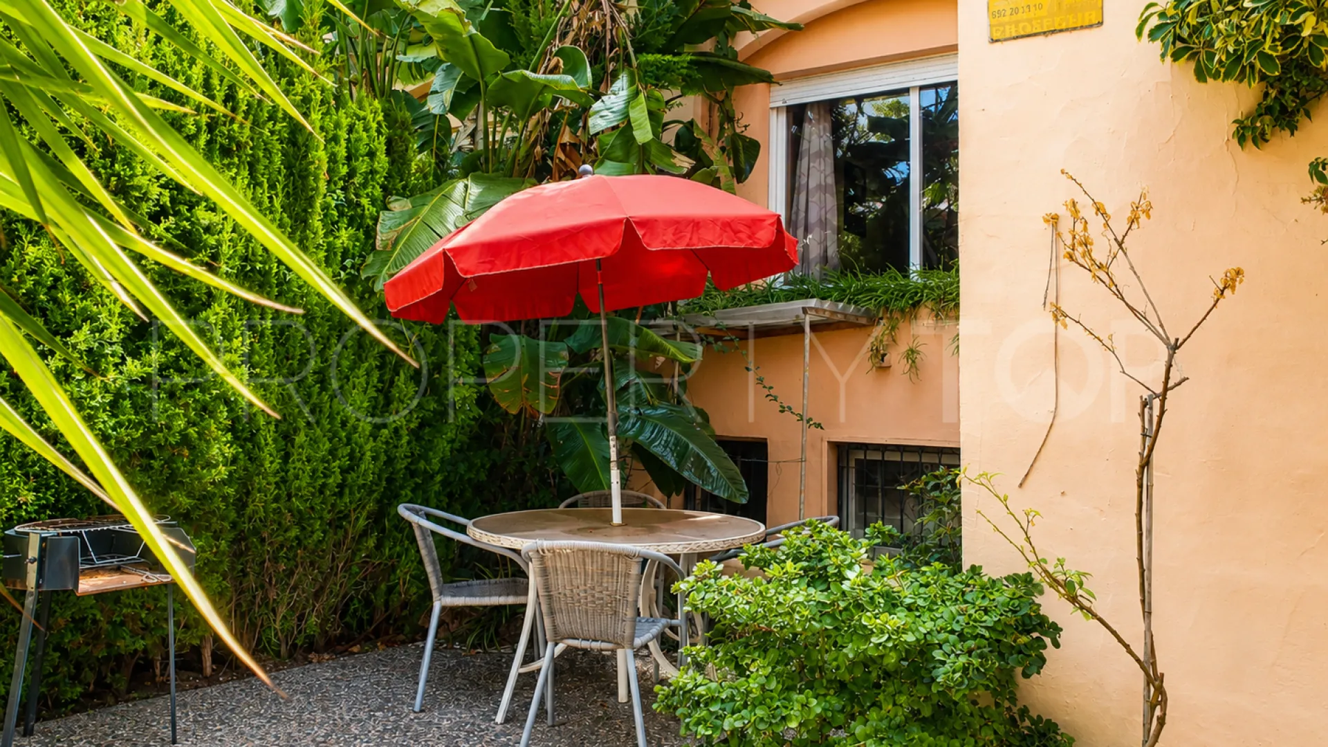4 bedrooms semi detached house for sale in Guadalmina Alta