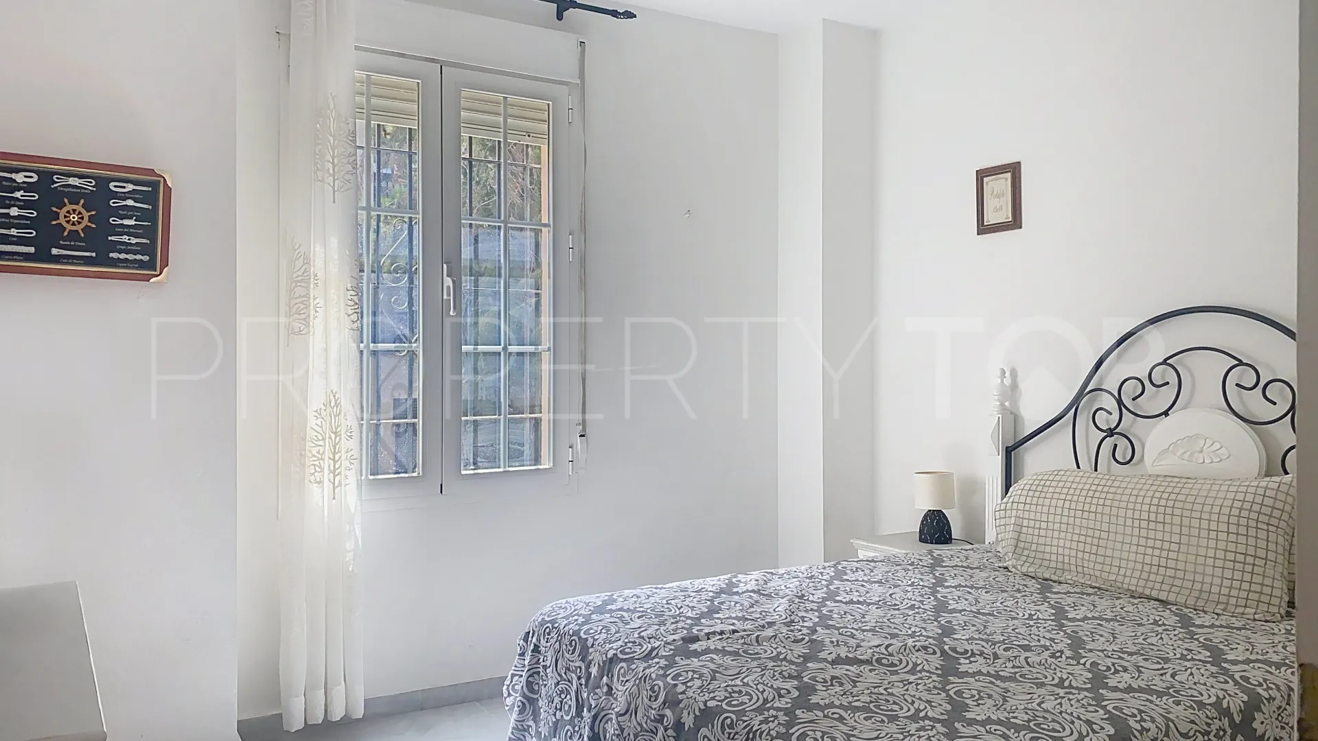 4 bedrooms semi detached house for sale in Guadalmina Alta