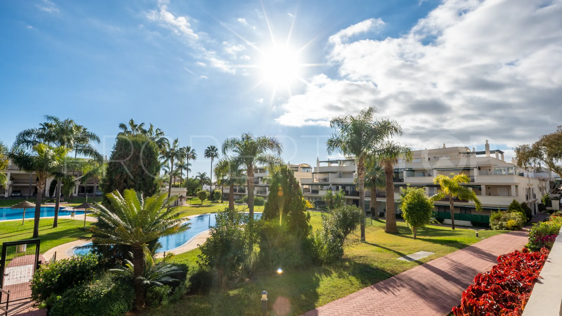 Ground floor apartment for sale in Altos del Rodeo with 2 bedrooms